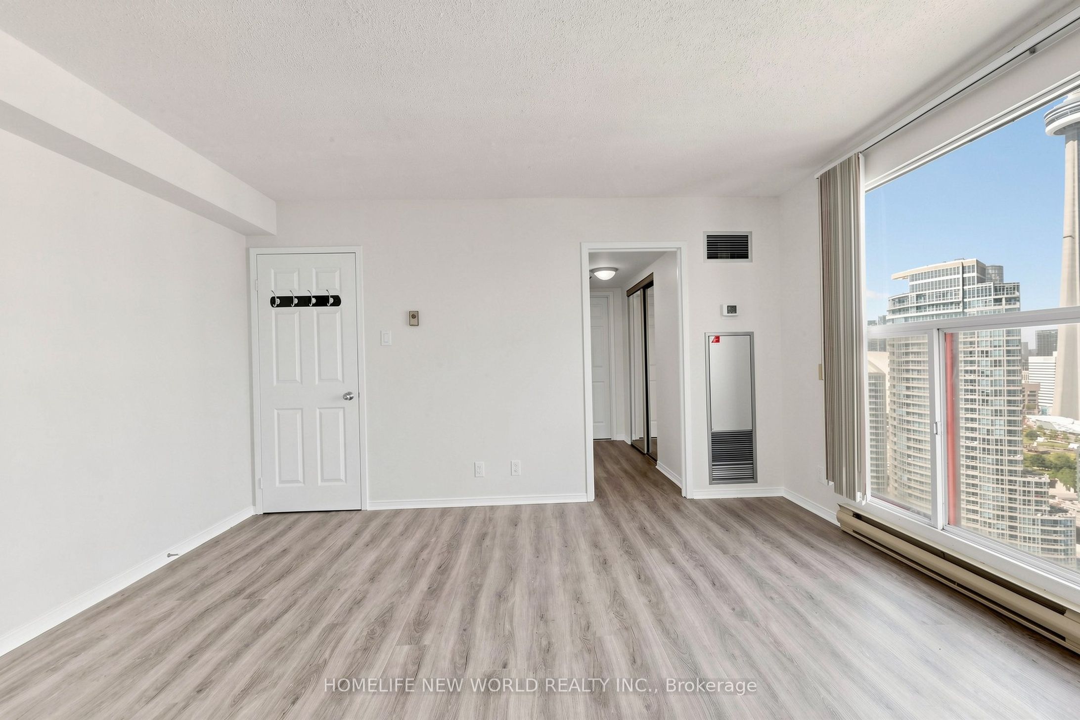 99 Harbour Square 3512 Property Photo 18