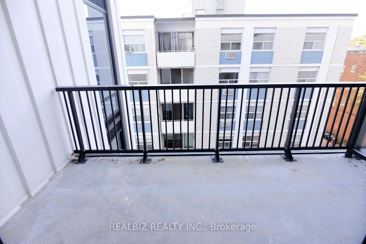 91 Montclair Avenue 823 Property Photo 44