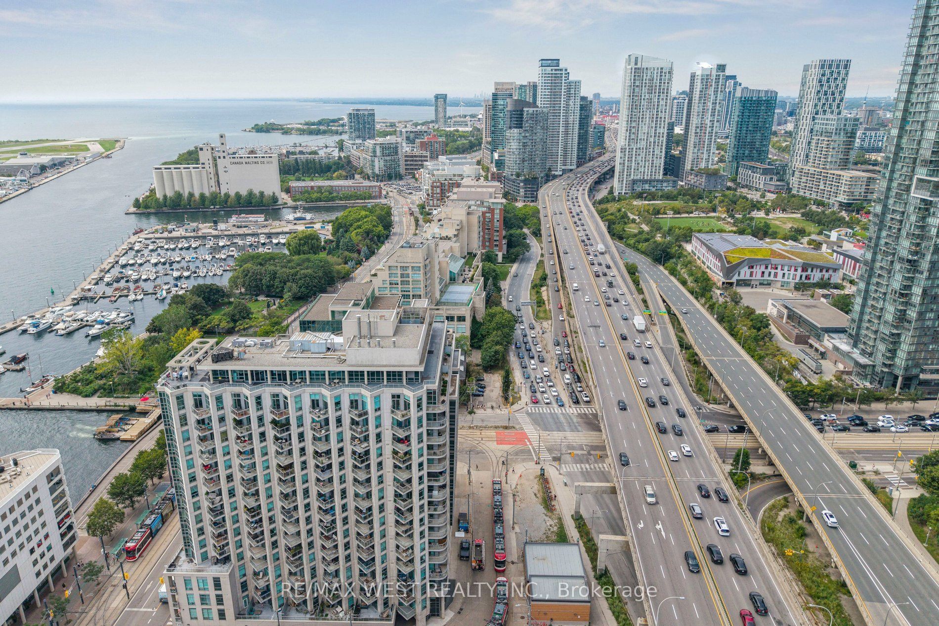 410 Queens Quay W 1104 Property Photo 6