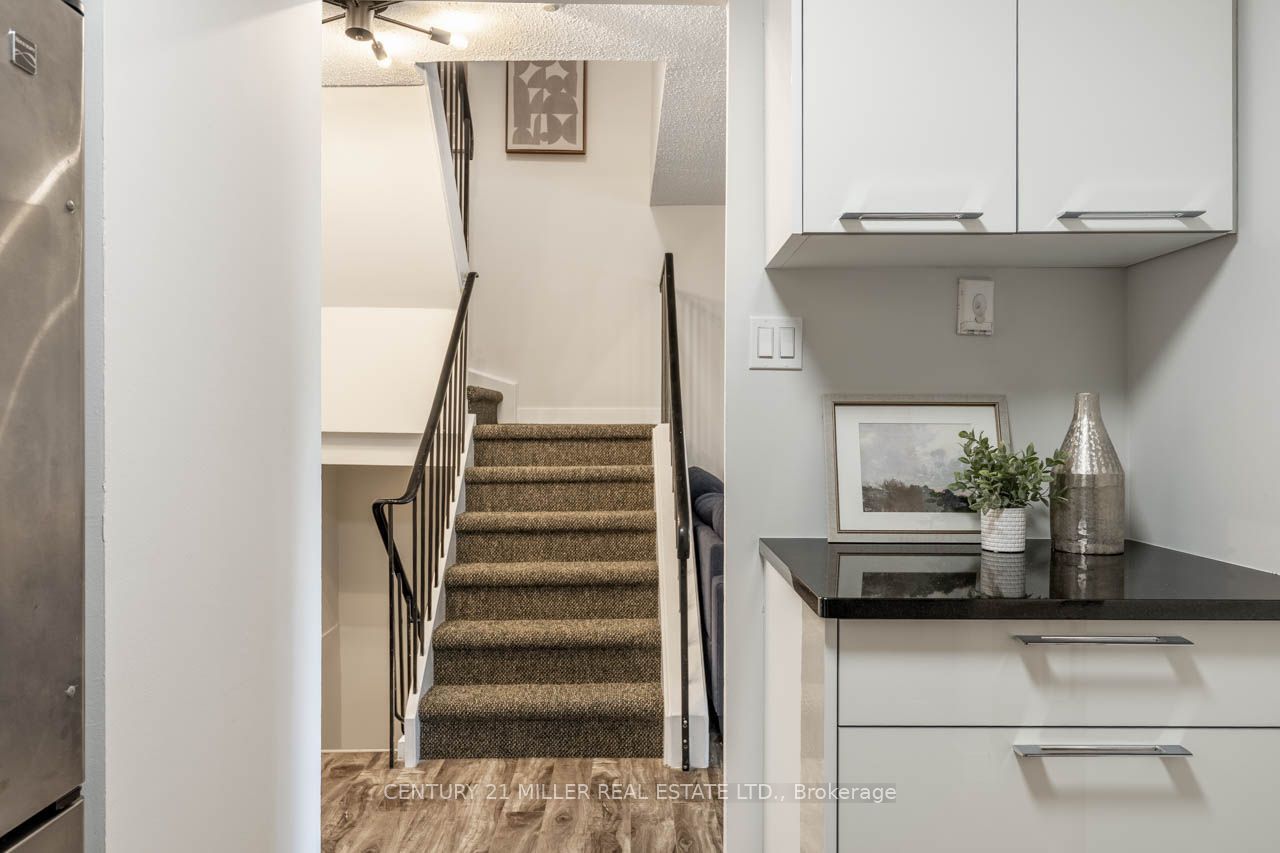 165 Cherokee Boulevard 199 Property Photo 14