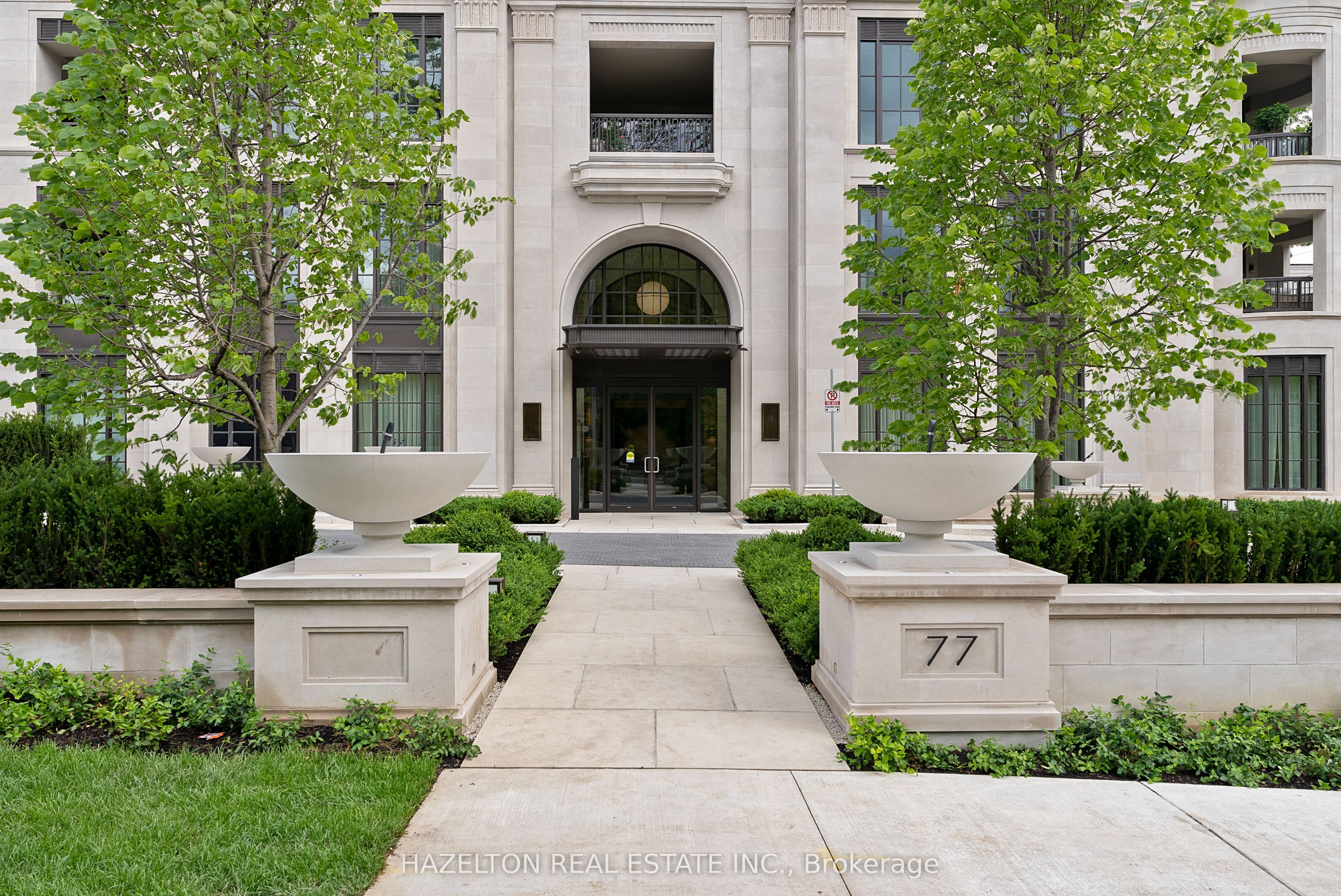77 Clarendon Avenue 205