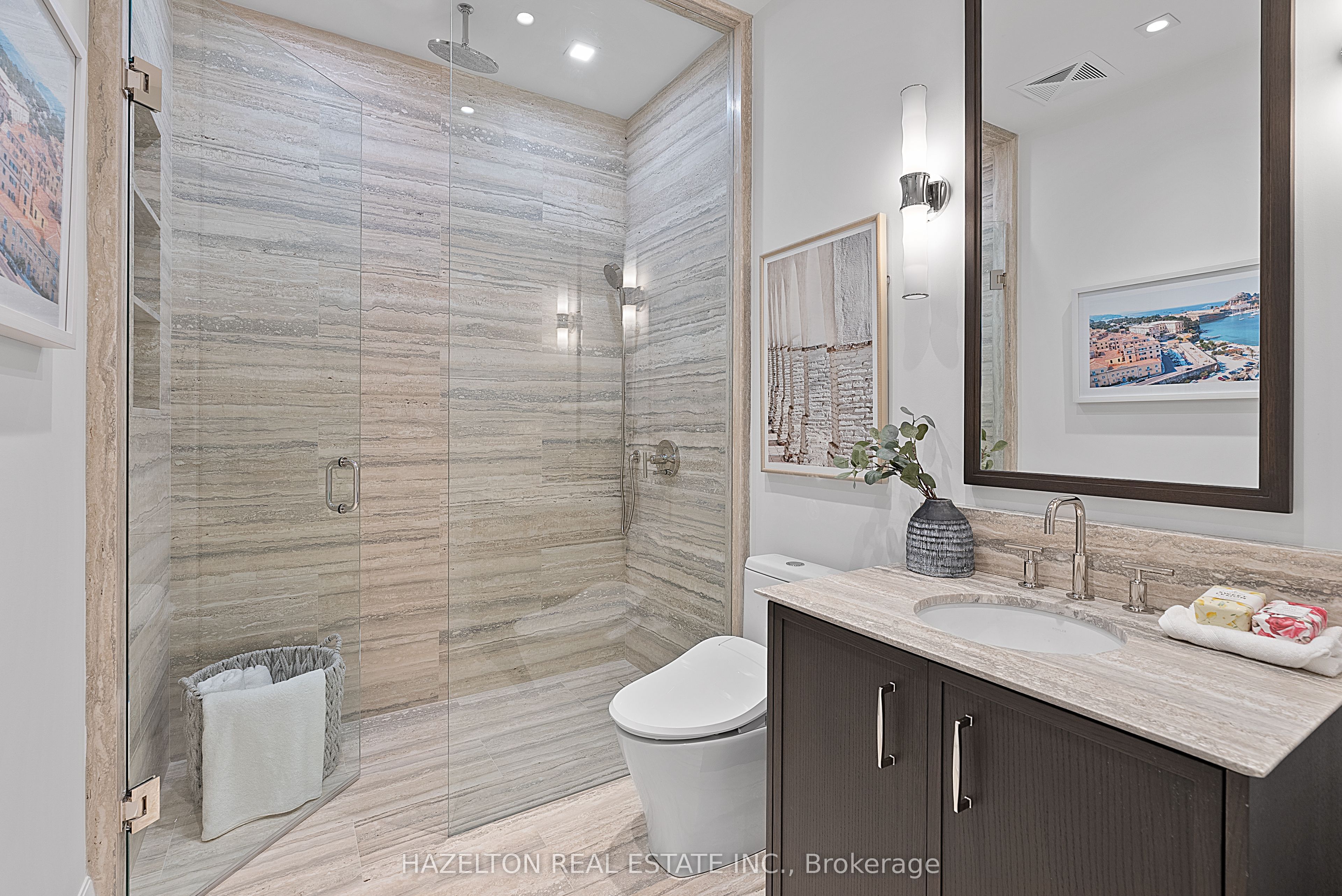 77 Clarendon Avenue 205 Property Photo 18
