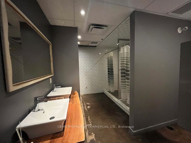 100 Sunrise Avenue 119 Property Photo 6