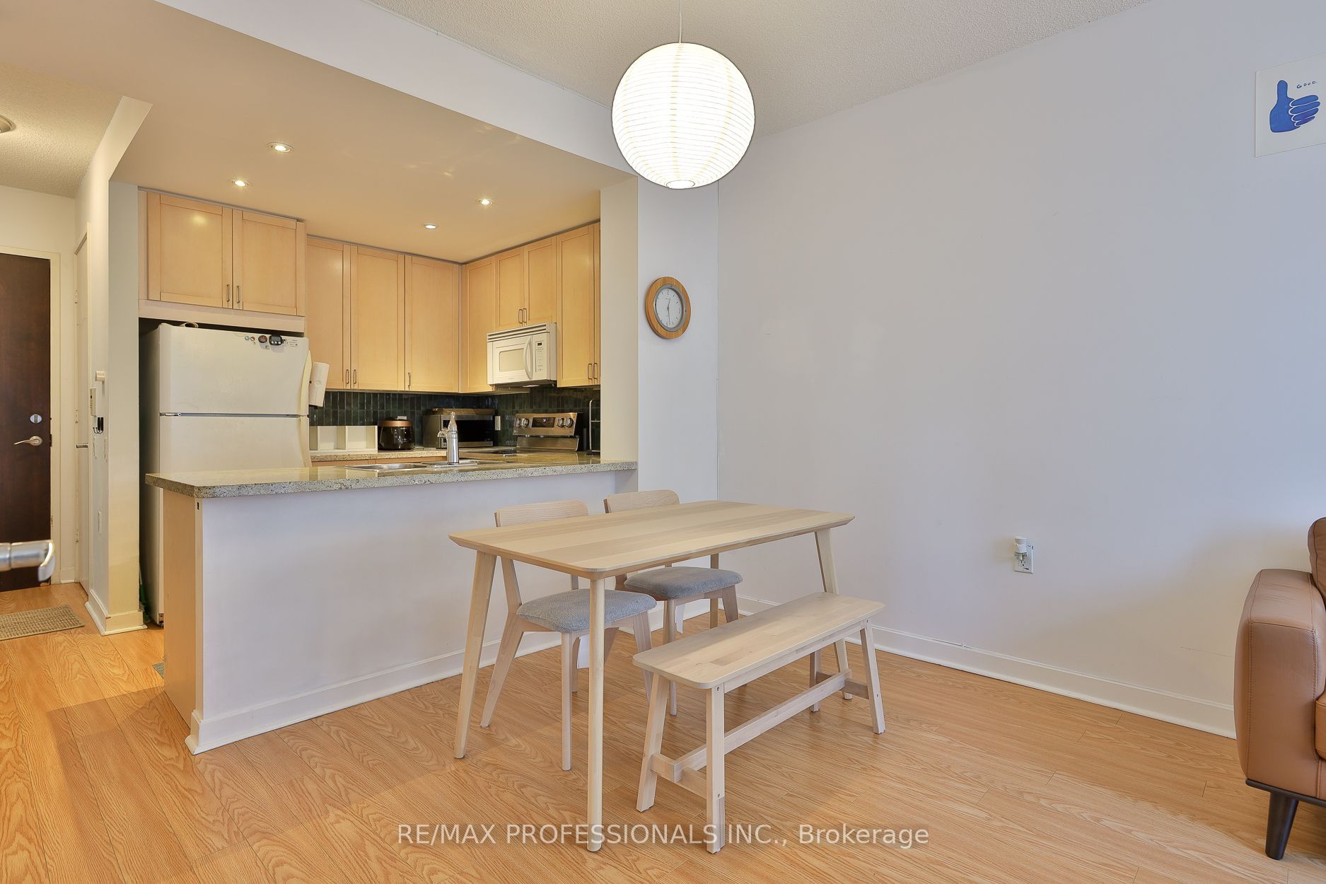 85 Bloor Street E 1608 Property Photo 11