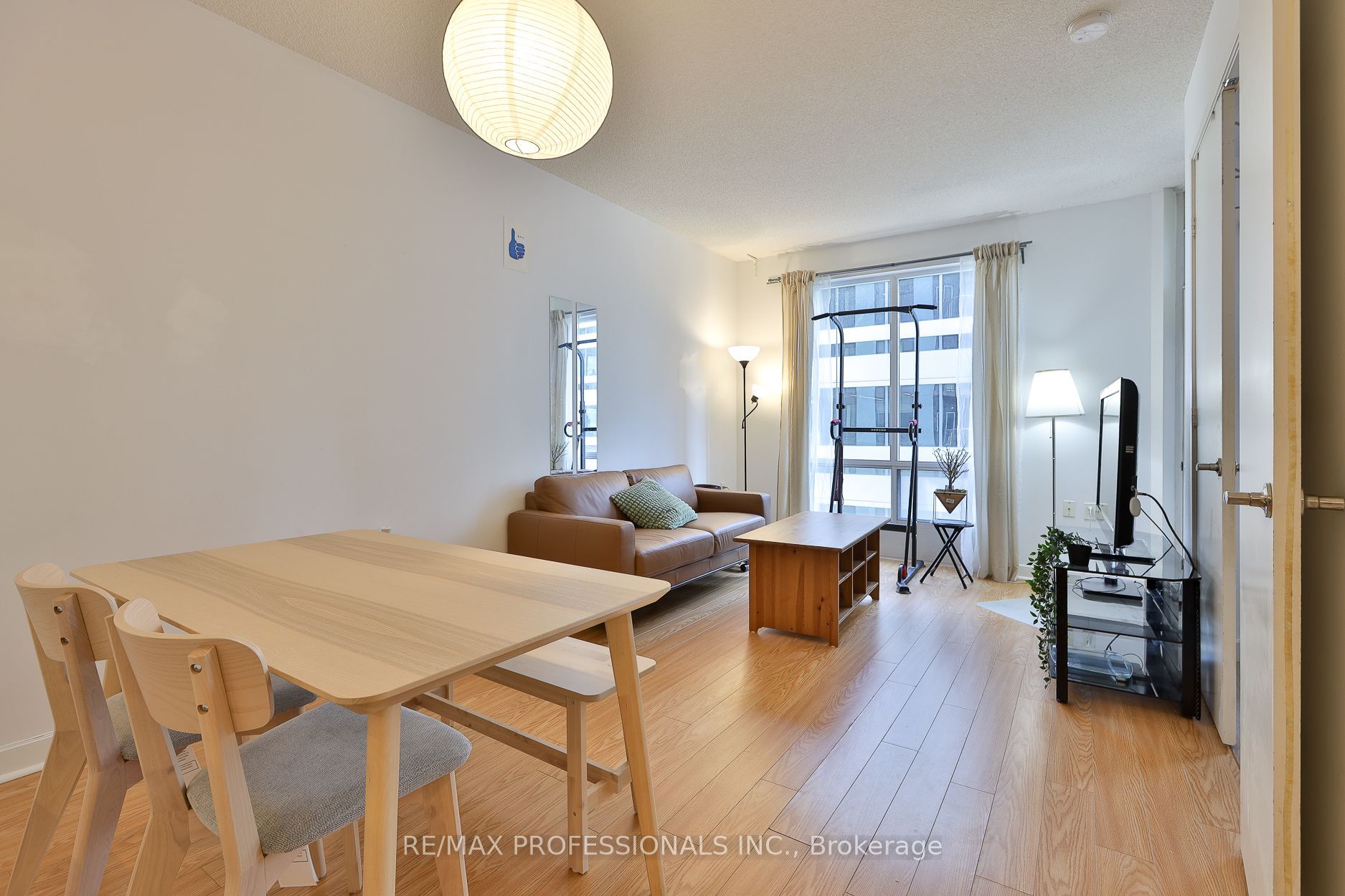 85 Bloor Street E 1608 Property Photo 12
