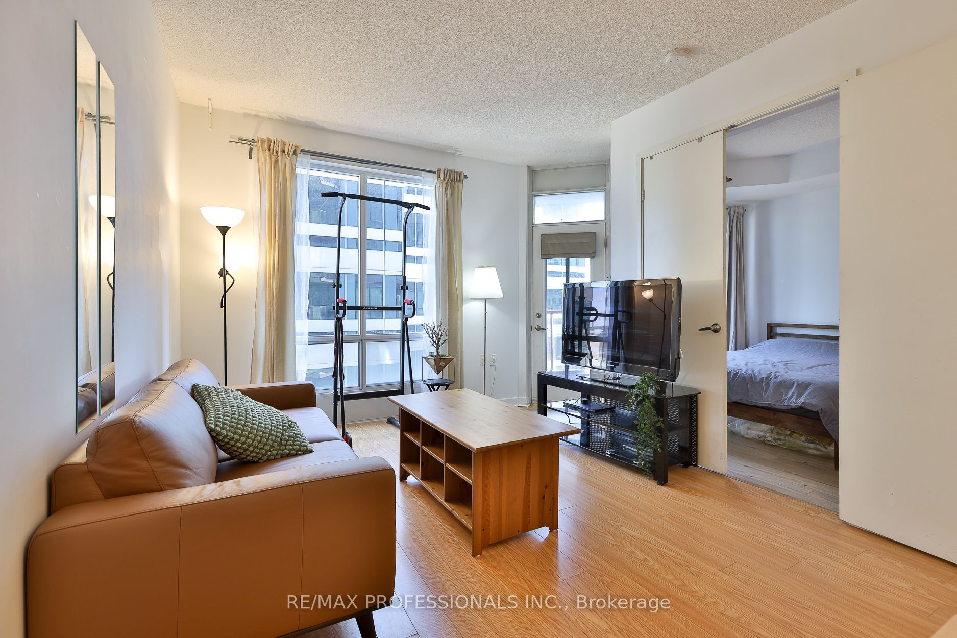 85 Bloor Street E 1608 Property Photo 13