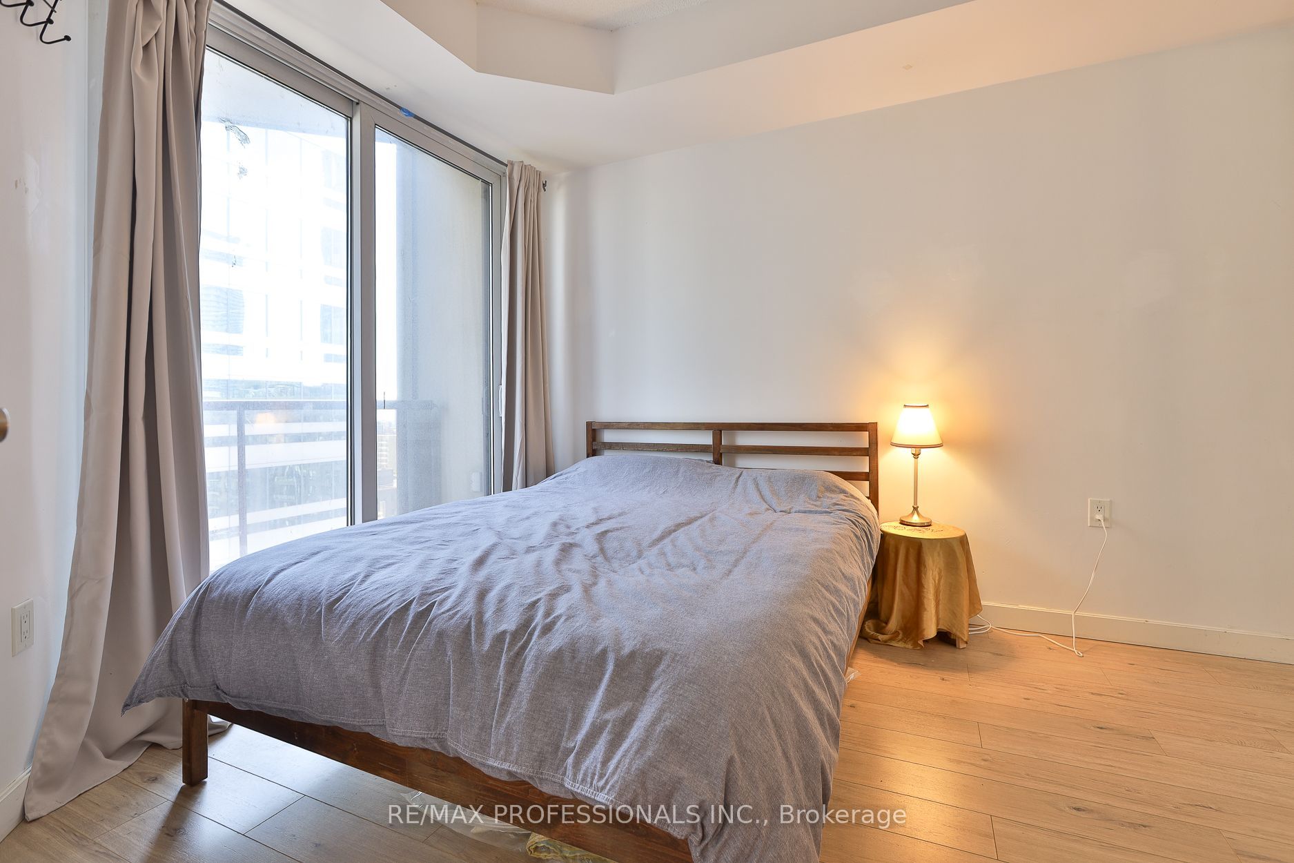 85 Bloor Street E 1608 Property Photo 17