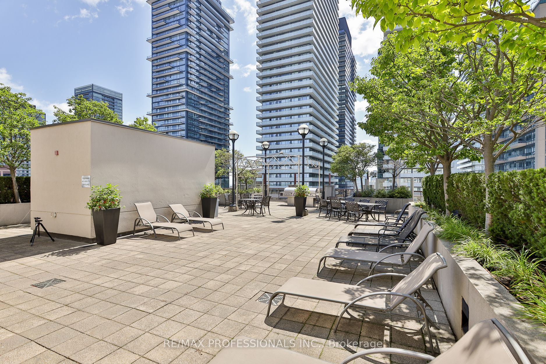 85 Bloor Street E 1608 Property Photo 25