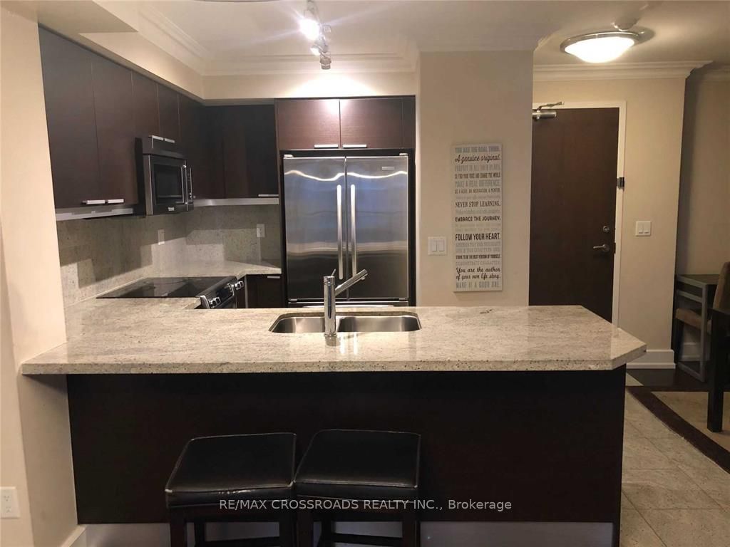 650 Sheppard Avenue E 530 Property Photo 2