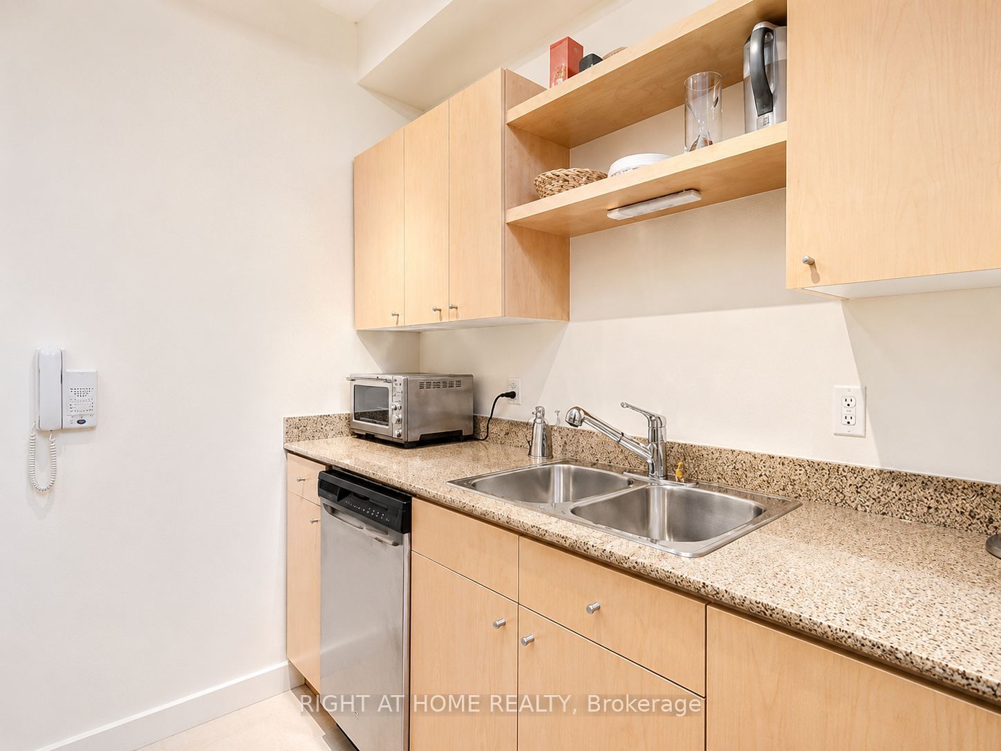 361 Front Street W 3602 Property Photo 17