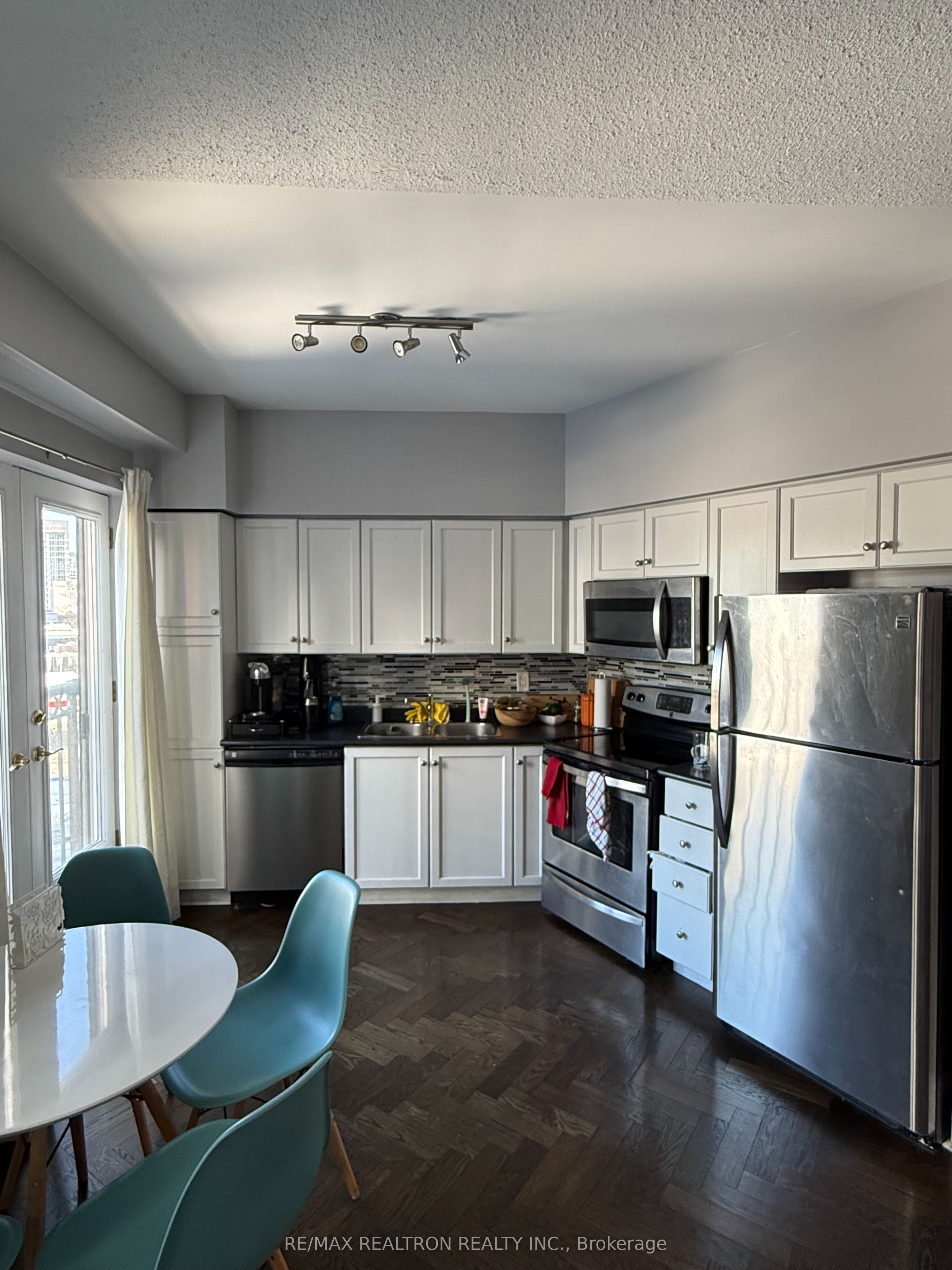 115 Richmond Street E 508 Property Photo 6
