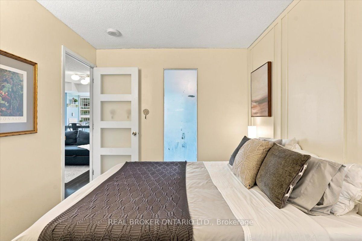 209 Fort York Boulevard 1468 Property Photo 19