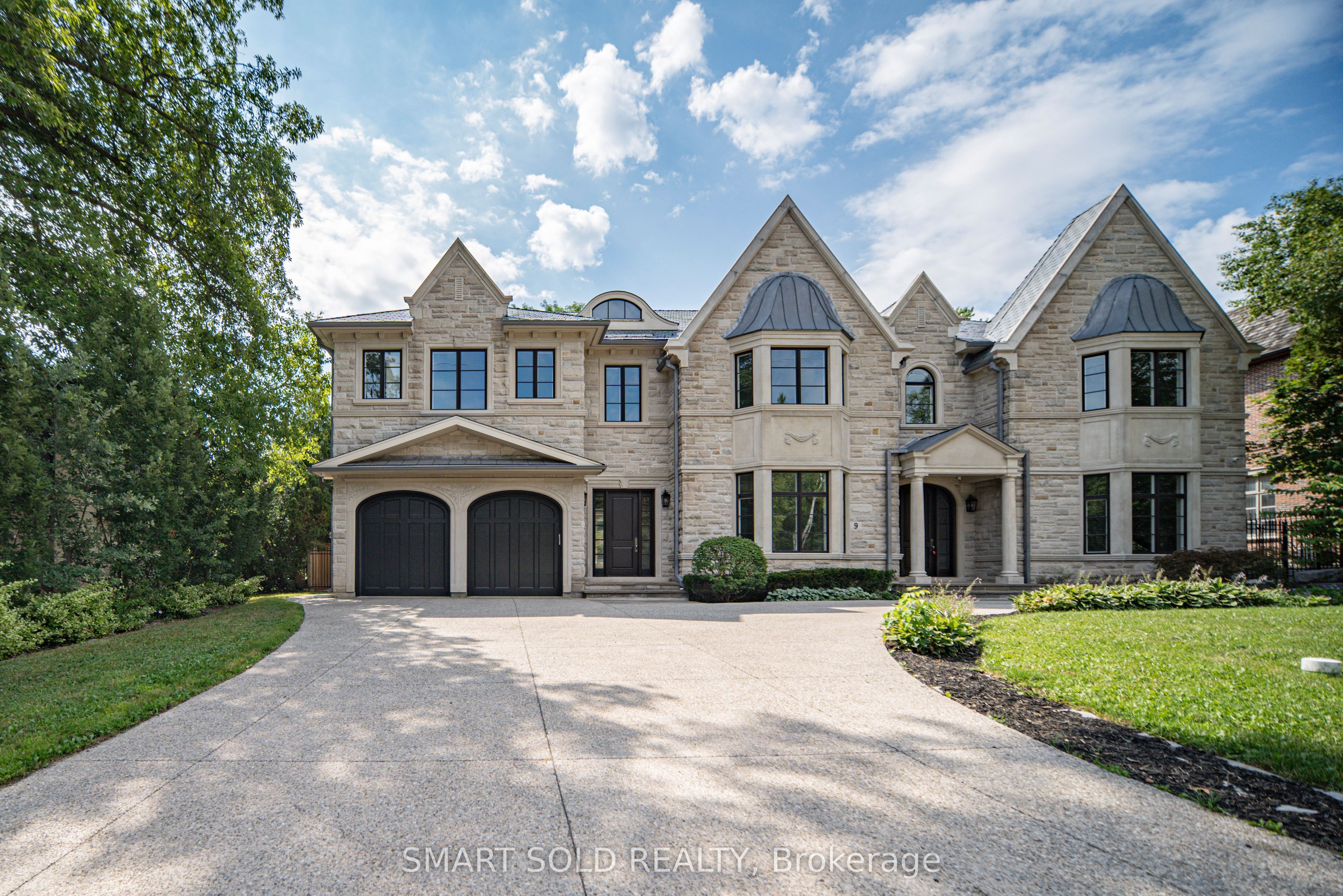 9 Saintfield Avenue