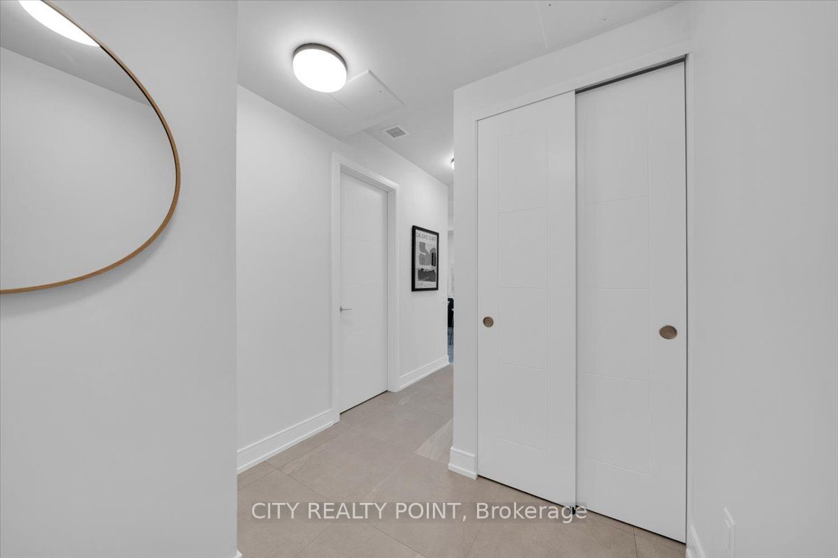 664 Spadina Avenue 201 Property Photo 2