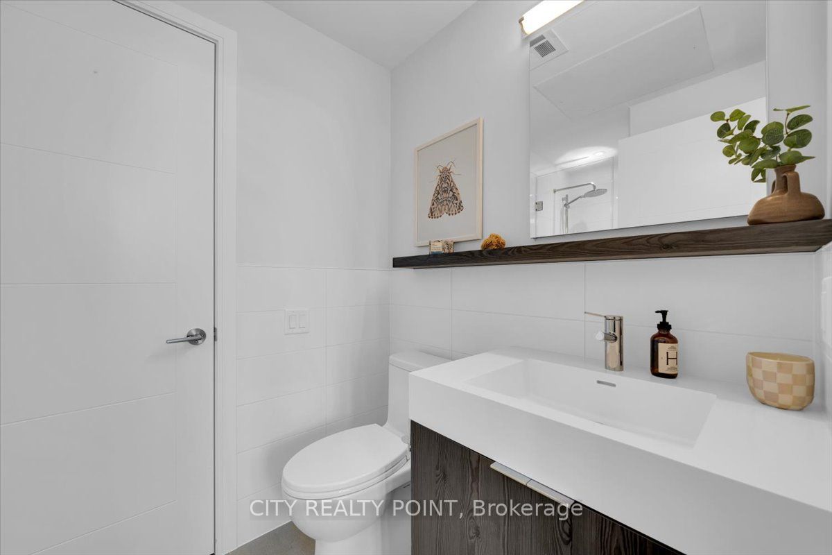 664 Spadina Avenue 201 Property Photo 16