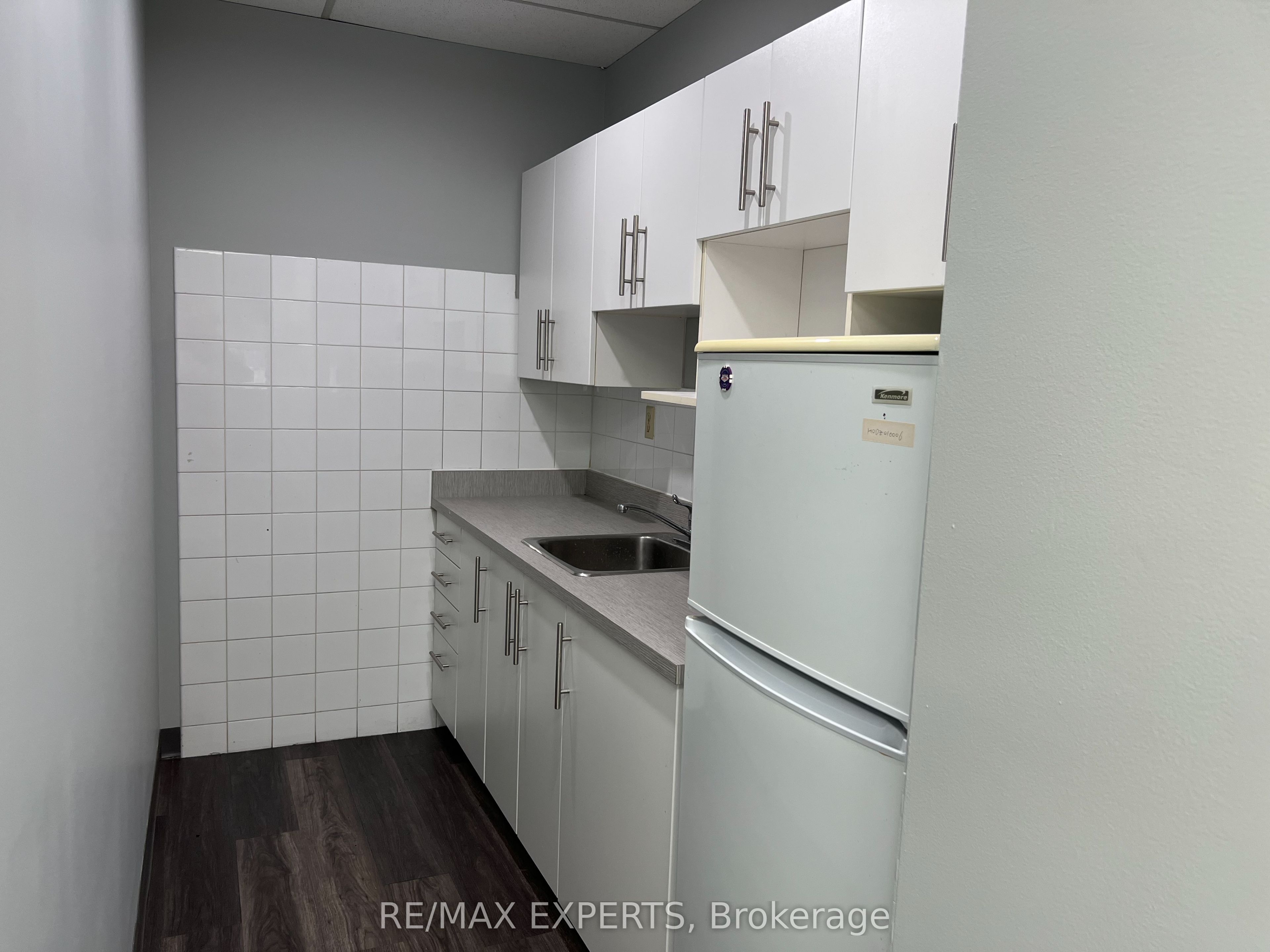 720 Spadina Avenue 315 Property Photo 13