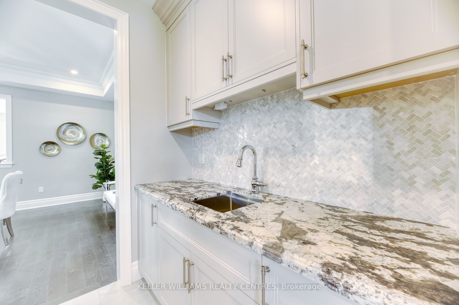 7 Becky Cheung Court Property Photo 10