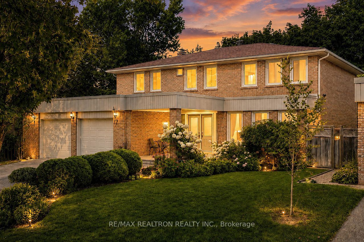 77 Mossgrove Trail