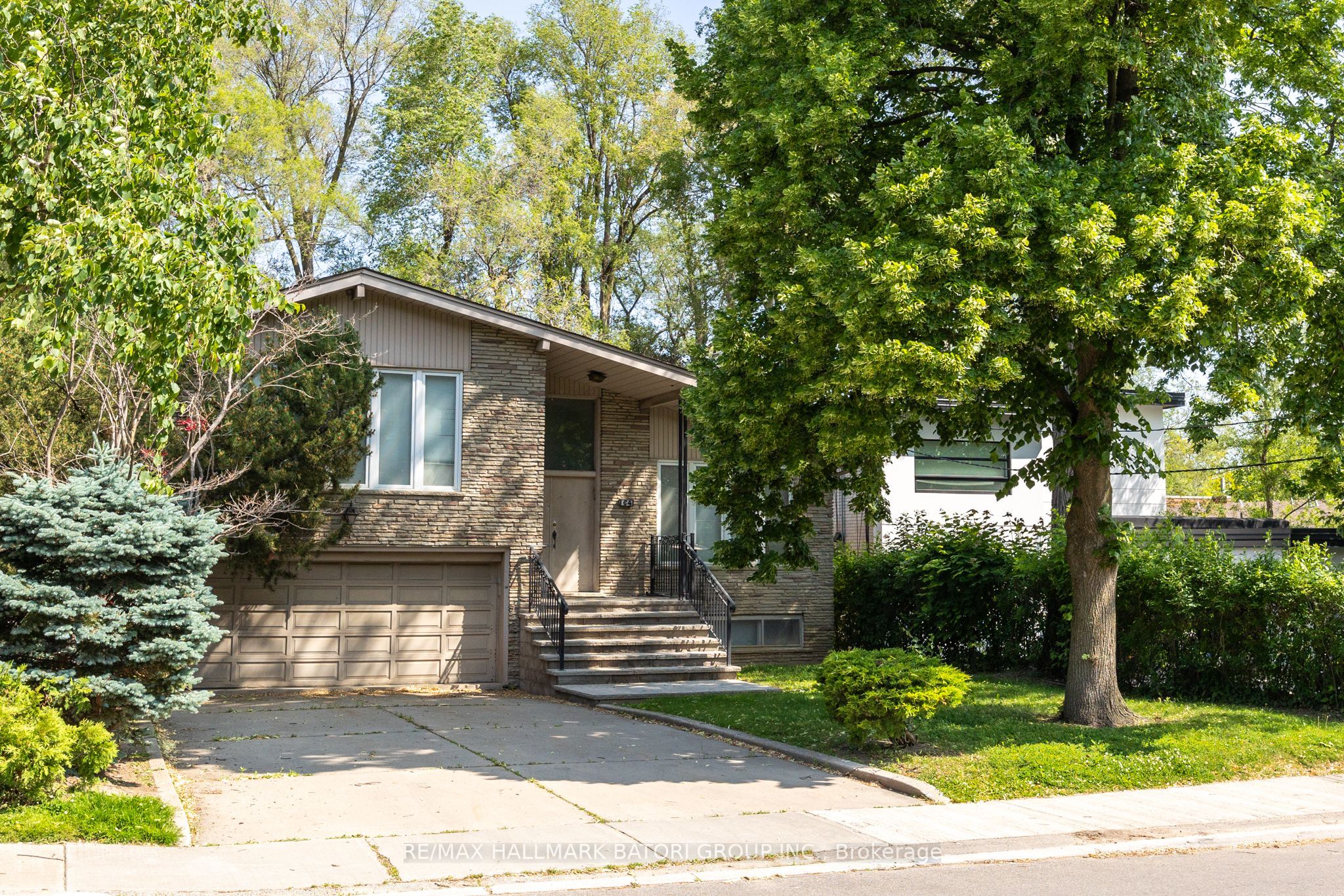 64 Prue Avenue