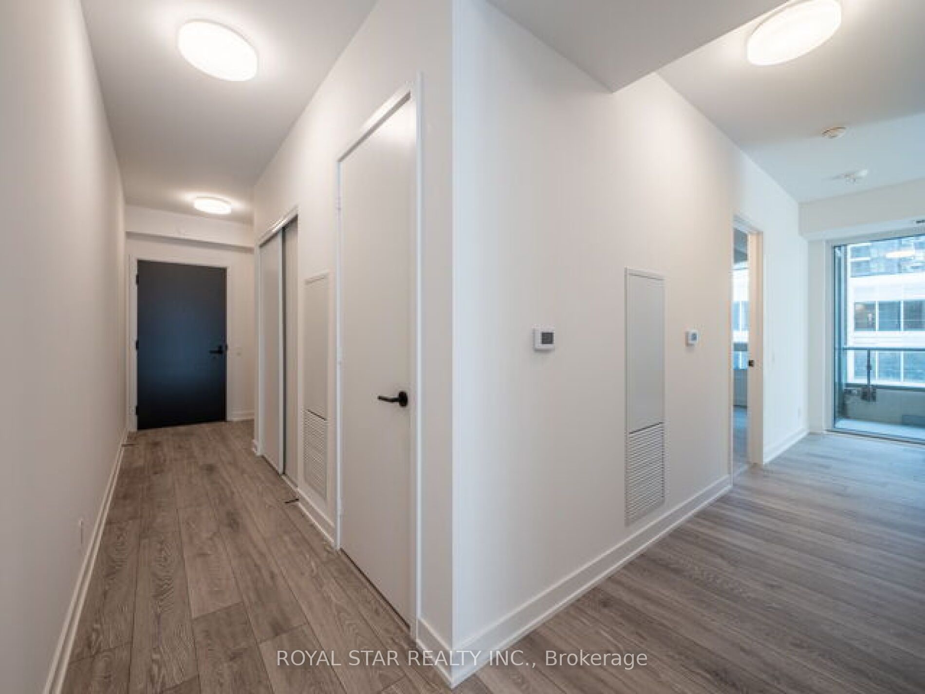 108 Peter Street 1007 Property Photo 5