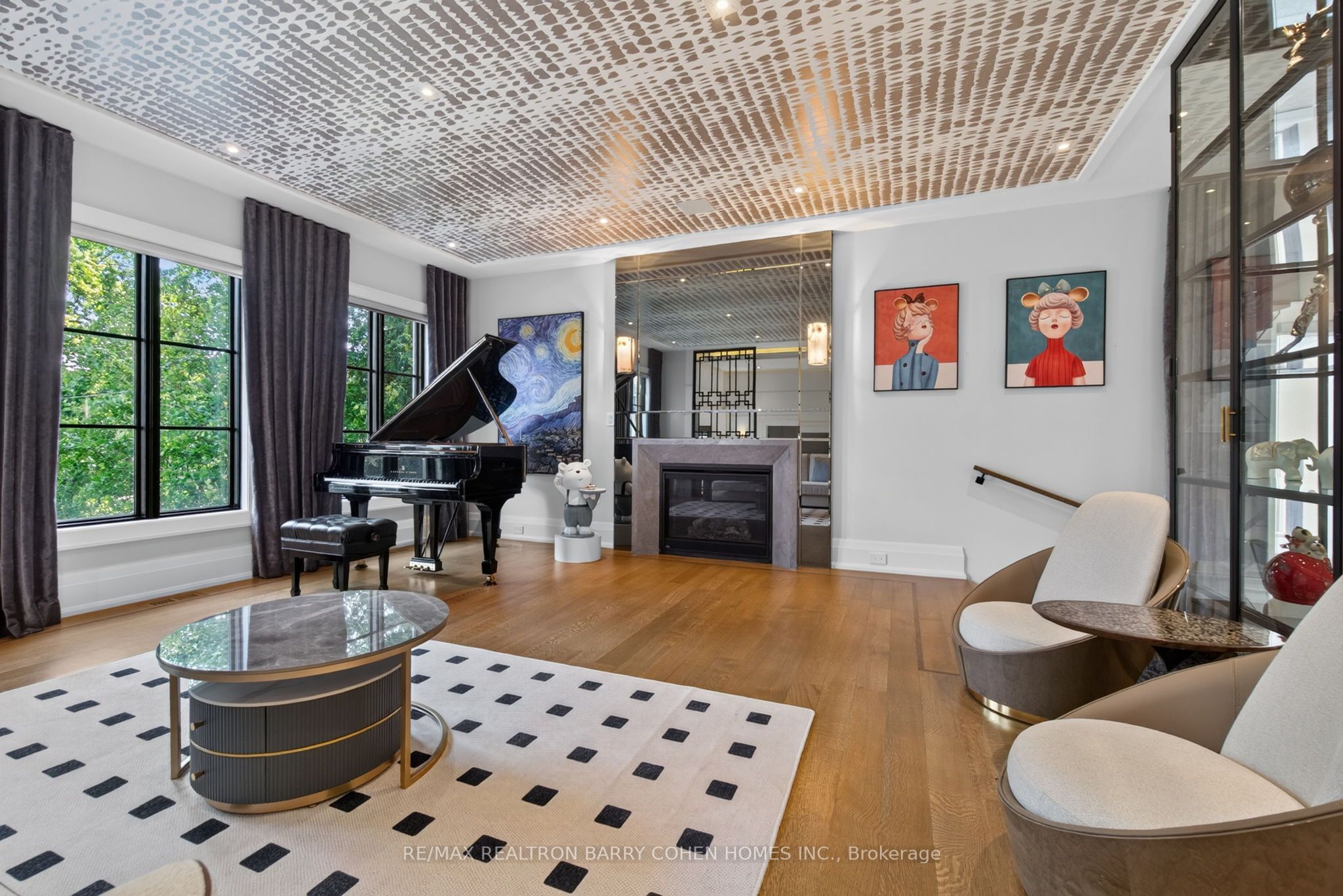 154 Yonge Boulevard Property Photo 9