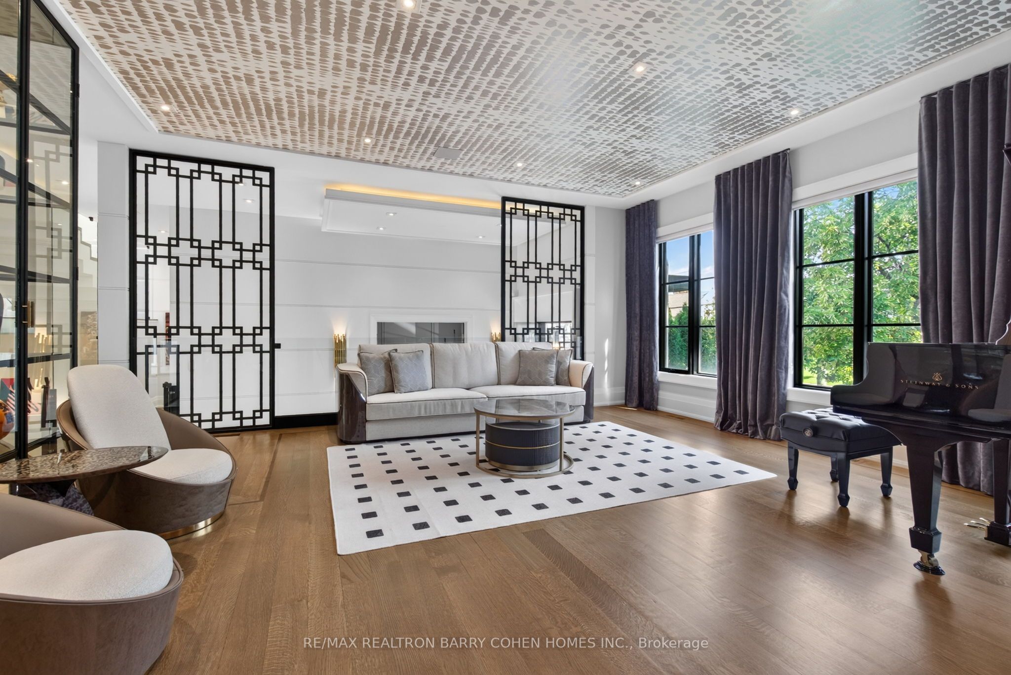 154 Yonge Boulevard Property Photo 10