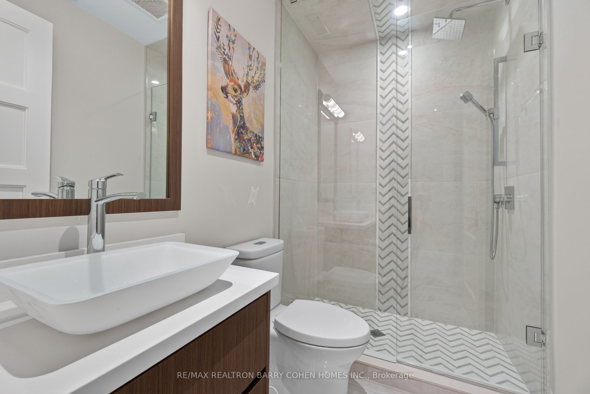 154 Yonge Boulevard Property Photo 42
