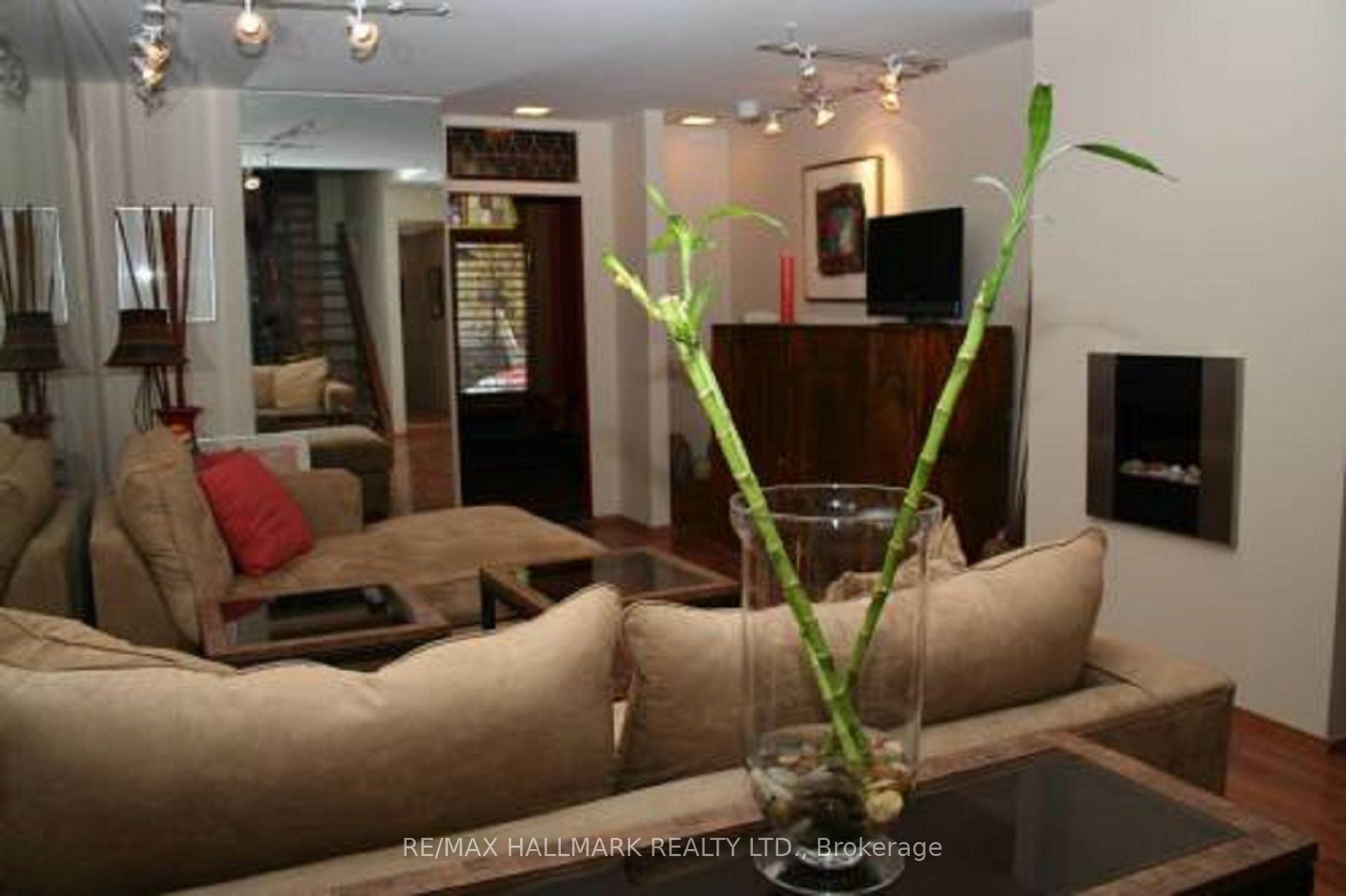 118 Seaton Street Property Photo 5