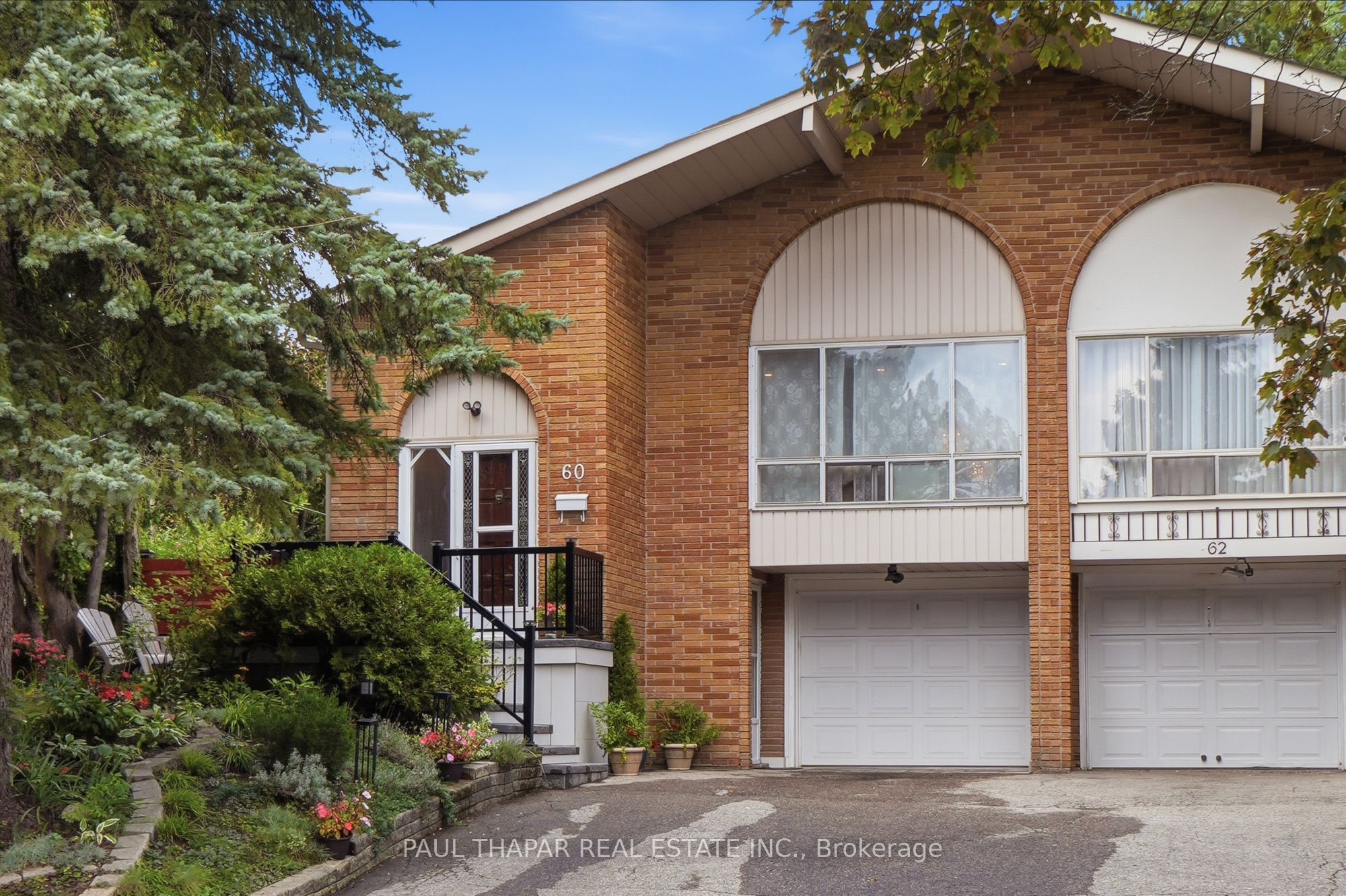 60 Seneca Hill Drive