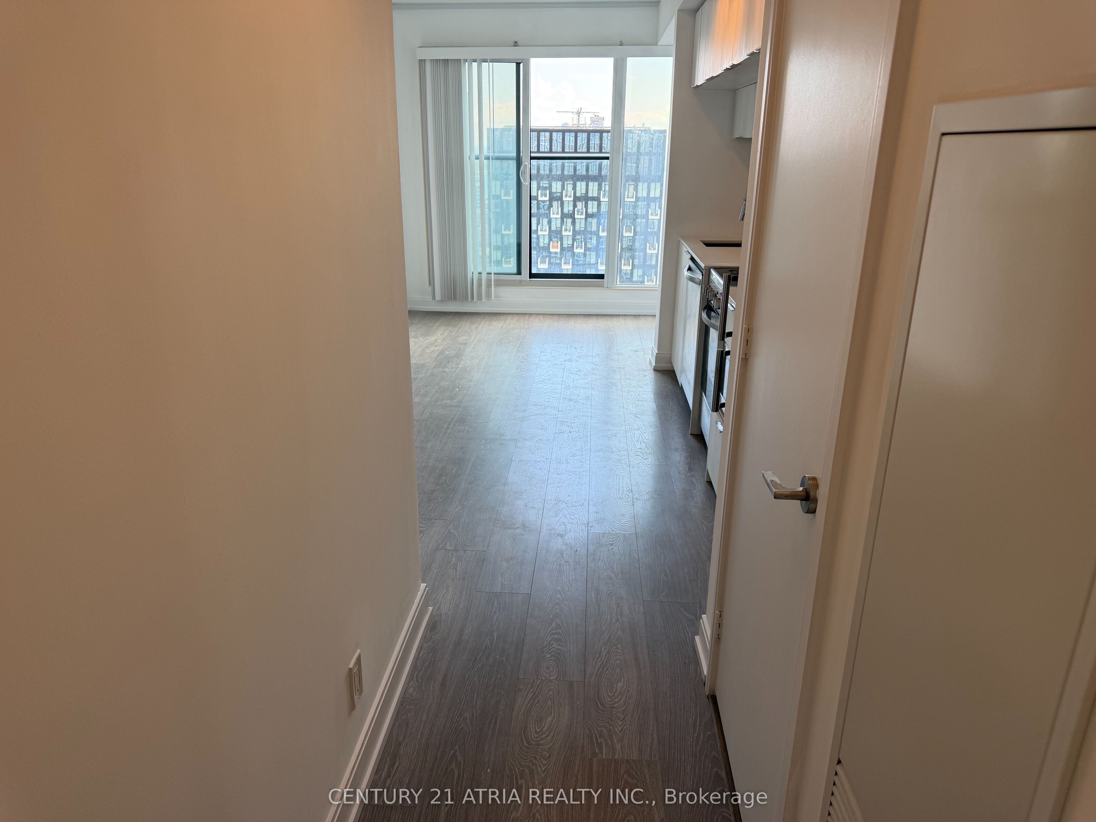 181 Dundas Street E 3908 Property Photo 2