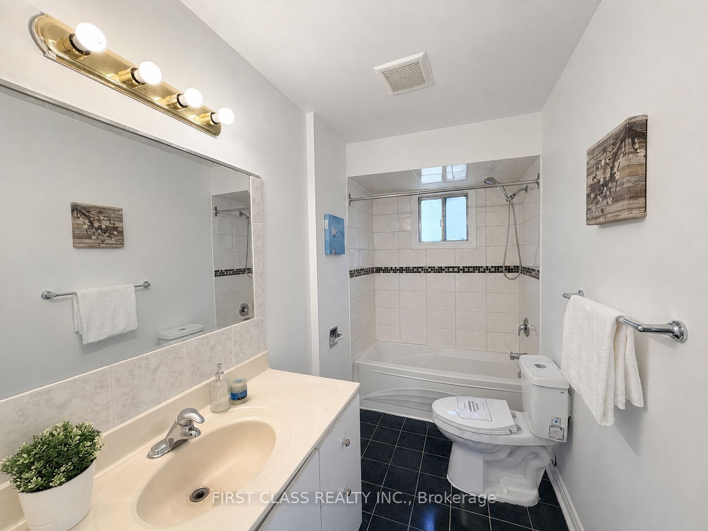 200 Mcnicoll Avenue Property Photo 16