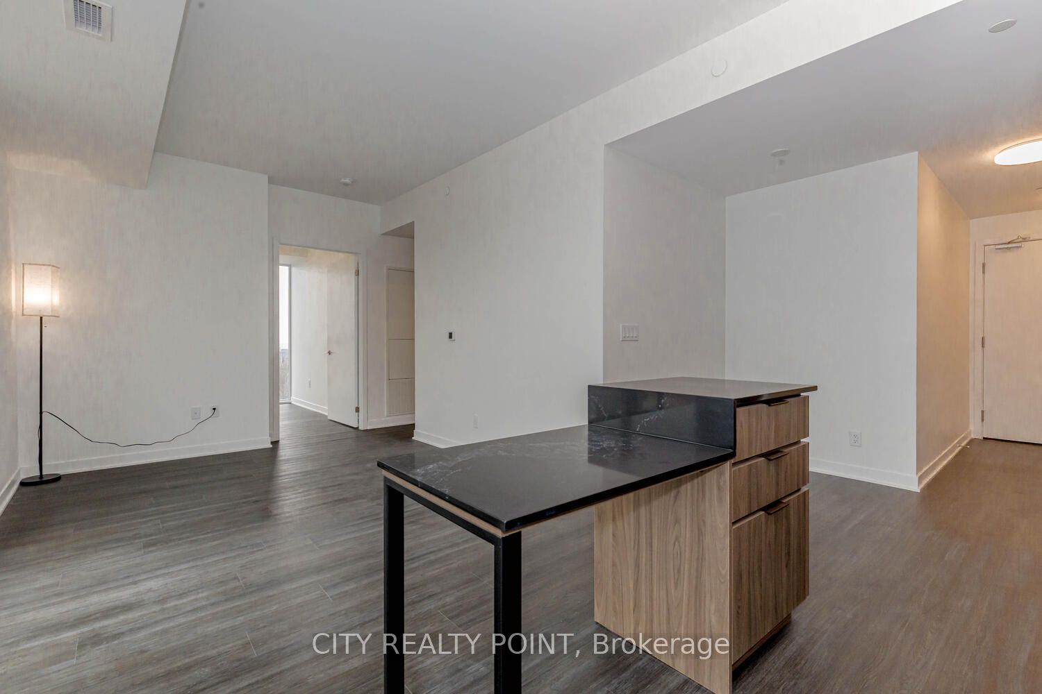 185 Alberta Avenue 1206 Property Photo 21