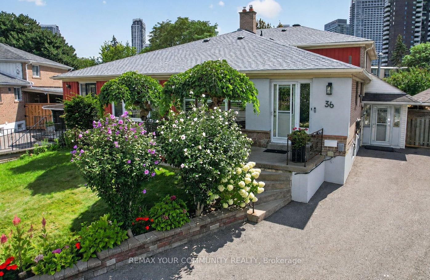 36 Crossbow Crescent