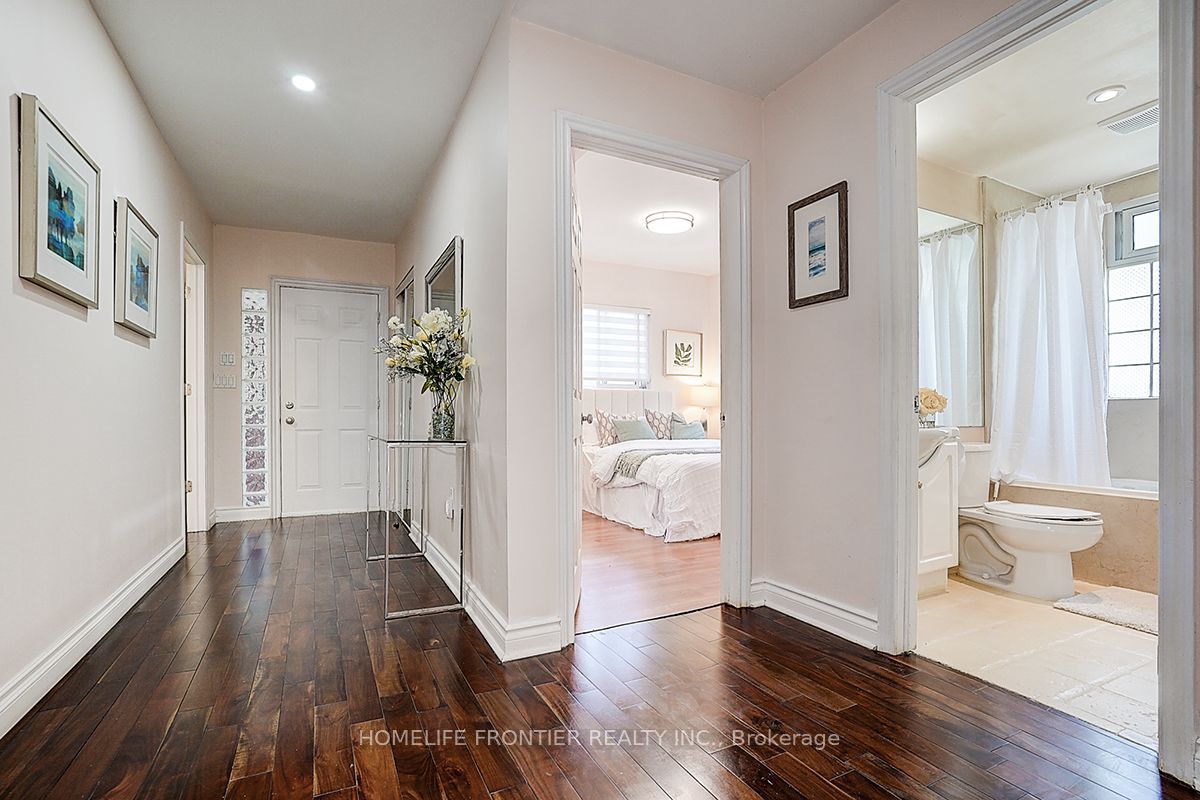 99 Harlandale Avenue Property Photo 8