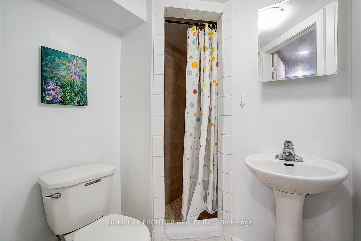 99 Harlandale Avenue Property Photo 35