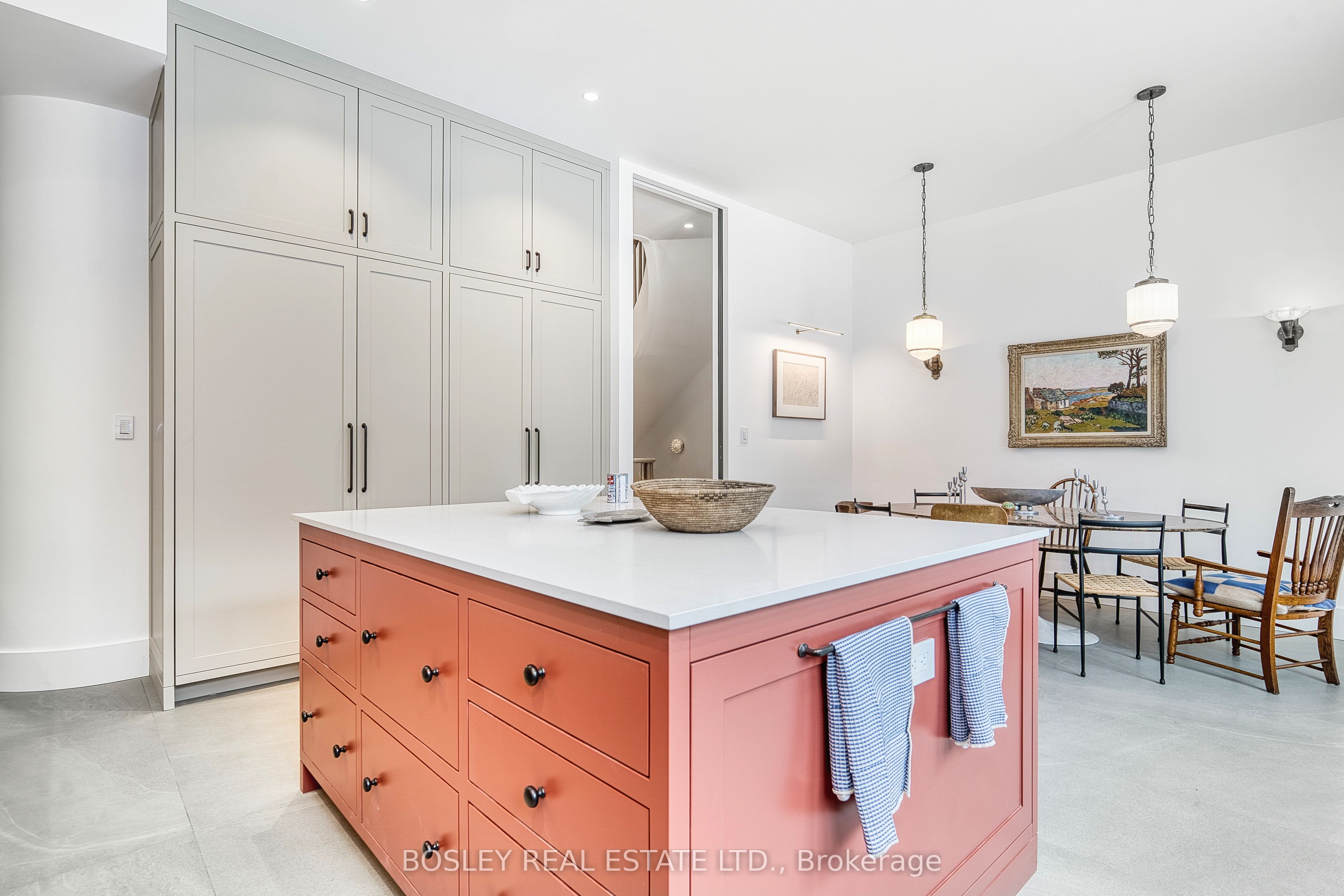 34 Beaconsfield Avenue (main House) Property Photo 13