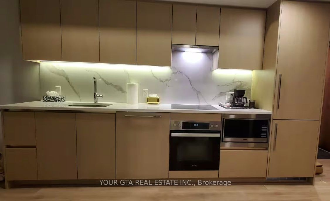 3 Concord Cityplace Way 526 Property Photo 1