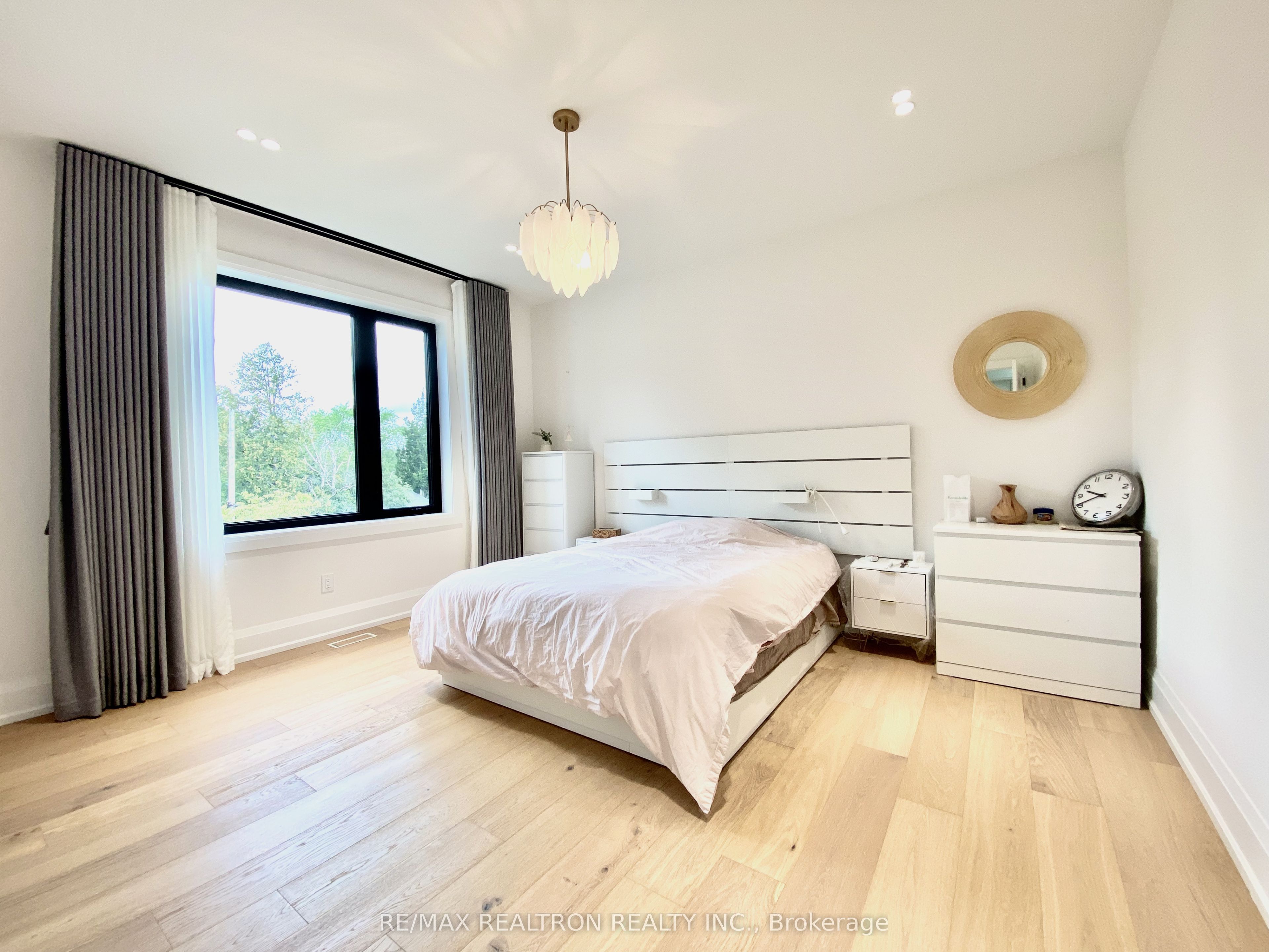 2 North Hills Terrace Property Photo 17