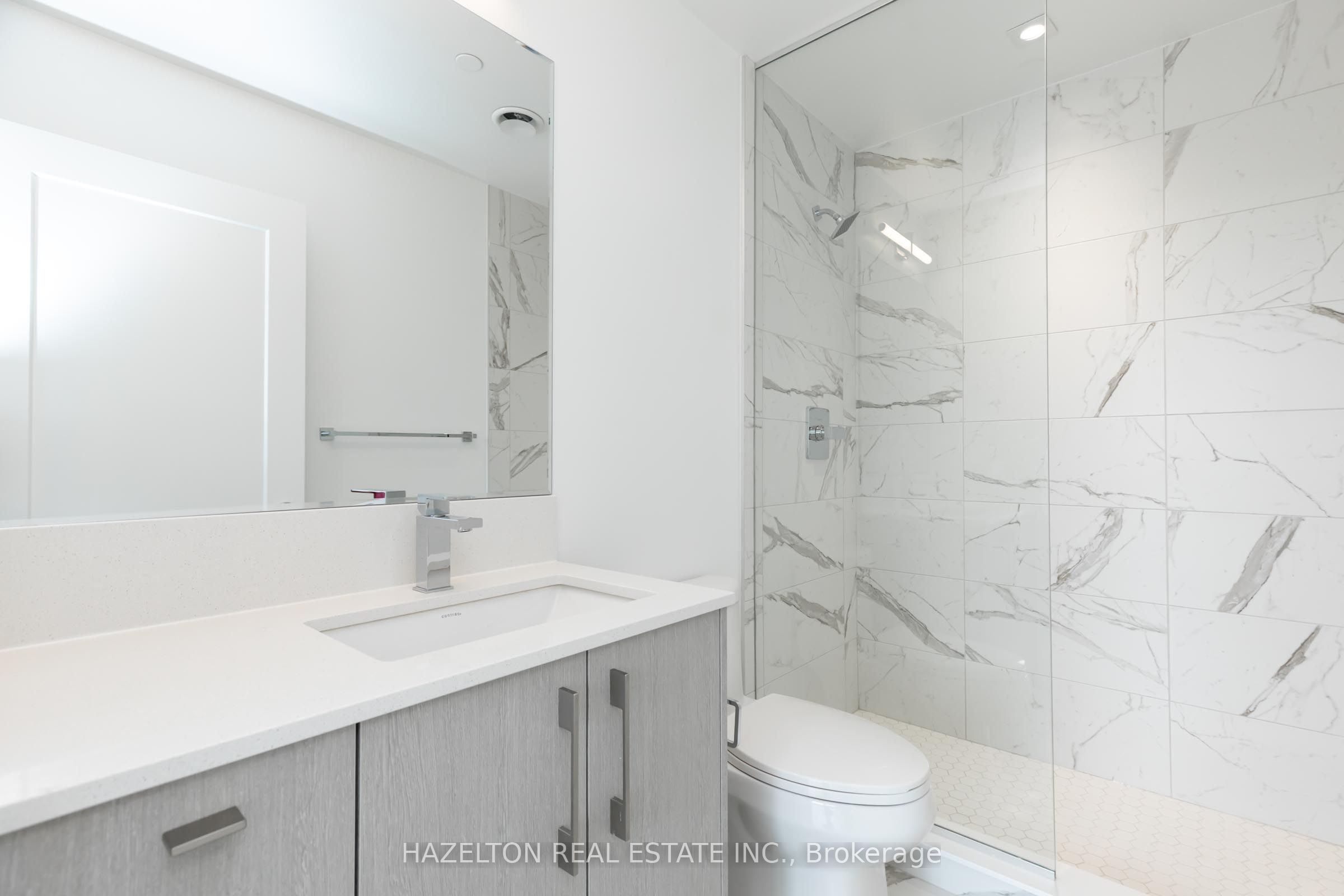 8 Manor Road W 605 Property Photo 18