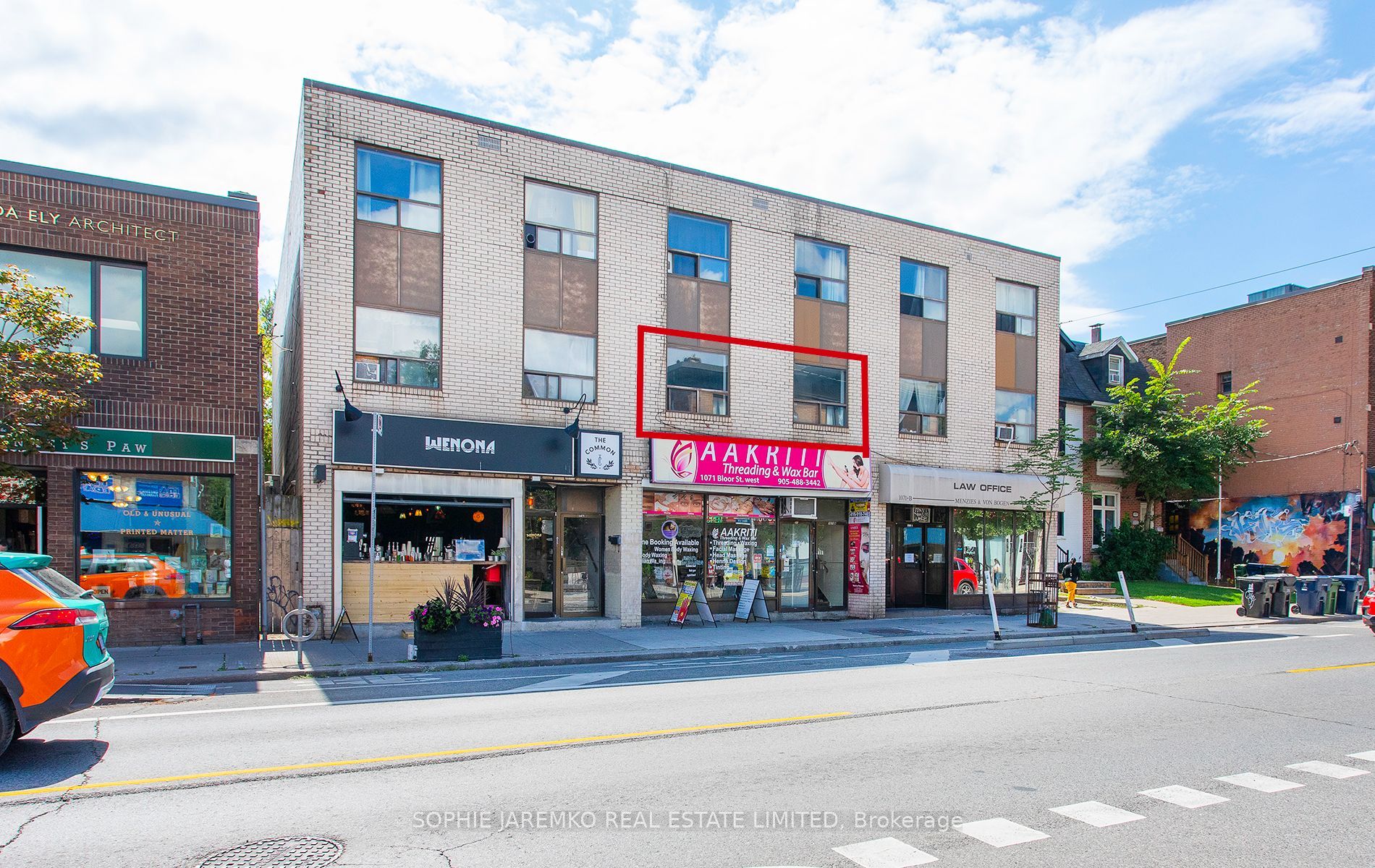 1071a Bloor Street W 3 Property Photo 11
