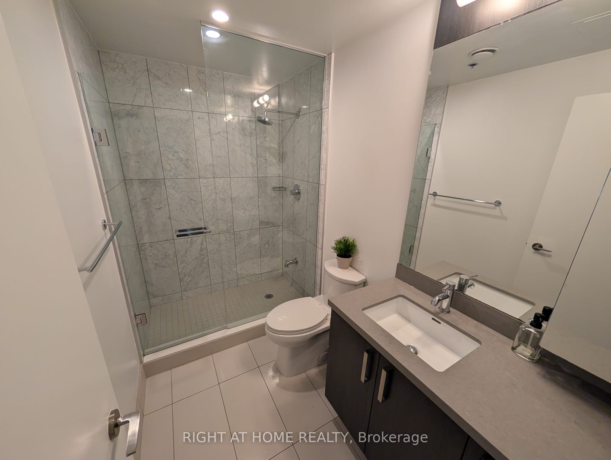 455 Front Street E S115 Property Photo 12