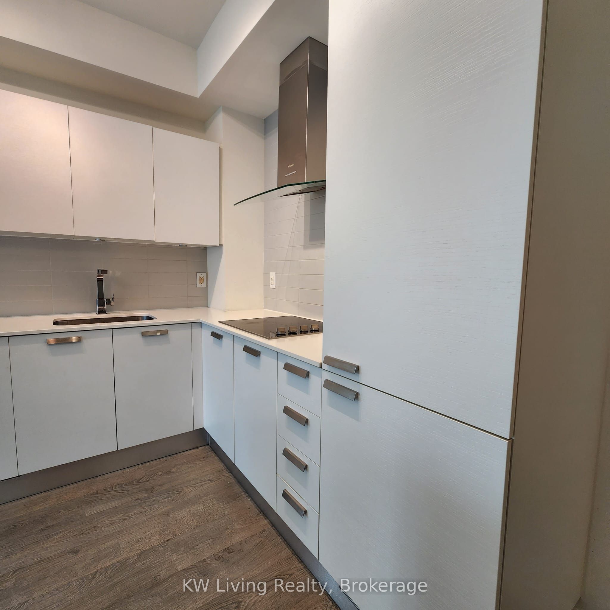 9 Bogert Avenue 1509 Property Photo 3