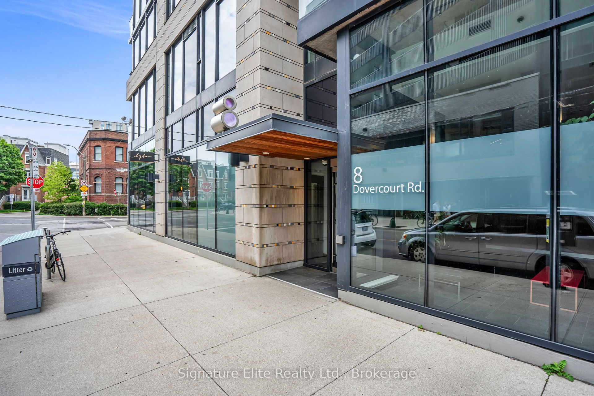 8 Dovercourt Road 402 Property Photo 1