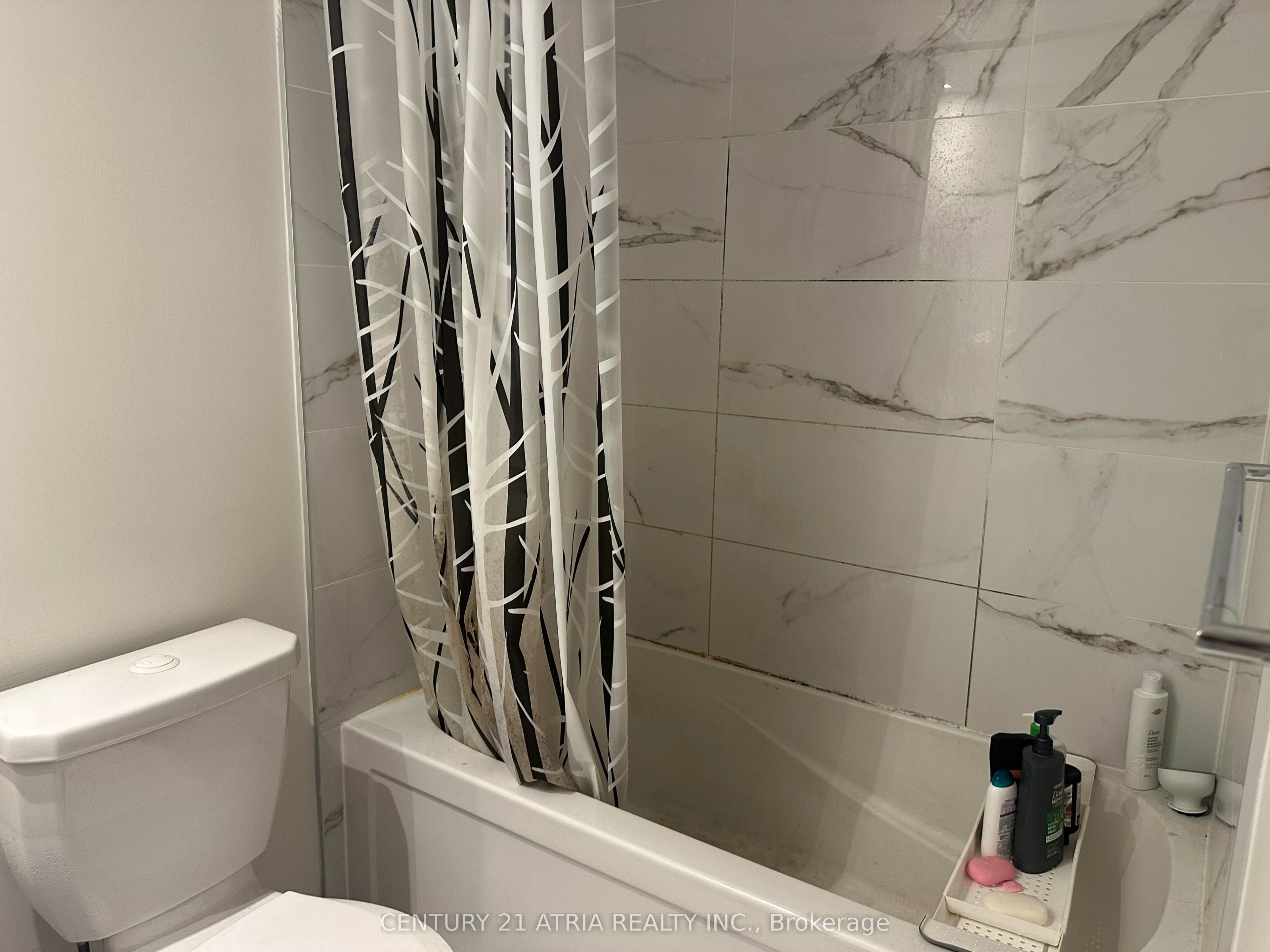 77 Shuter Street 1012 Property Photo 17