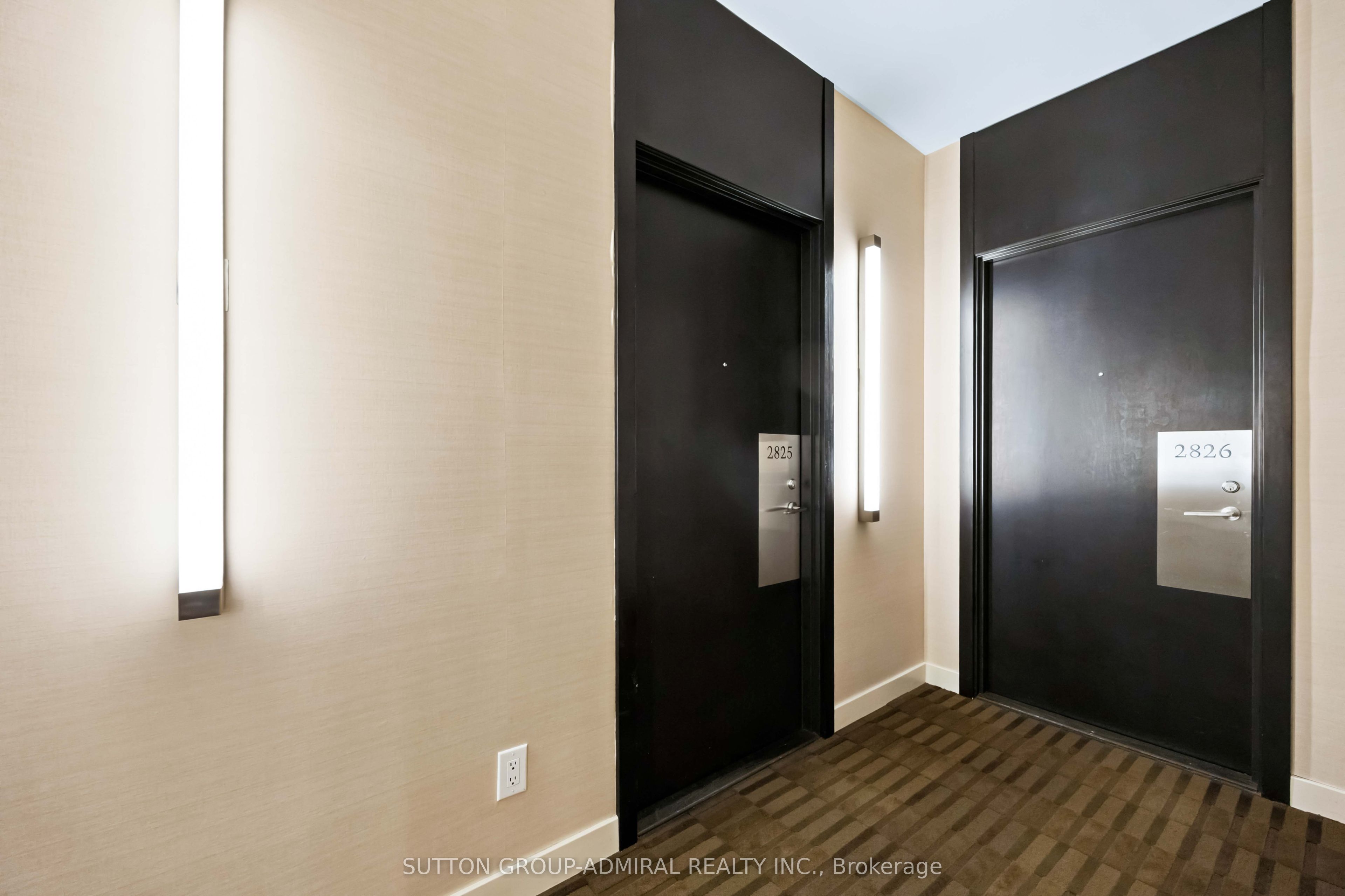 5 Sheppard Avenue E 2825 Property Photo 3