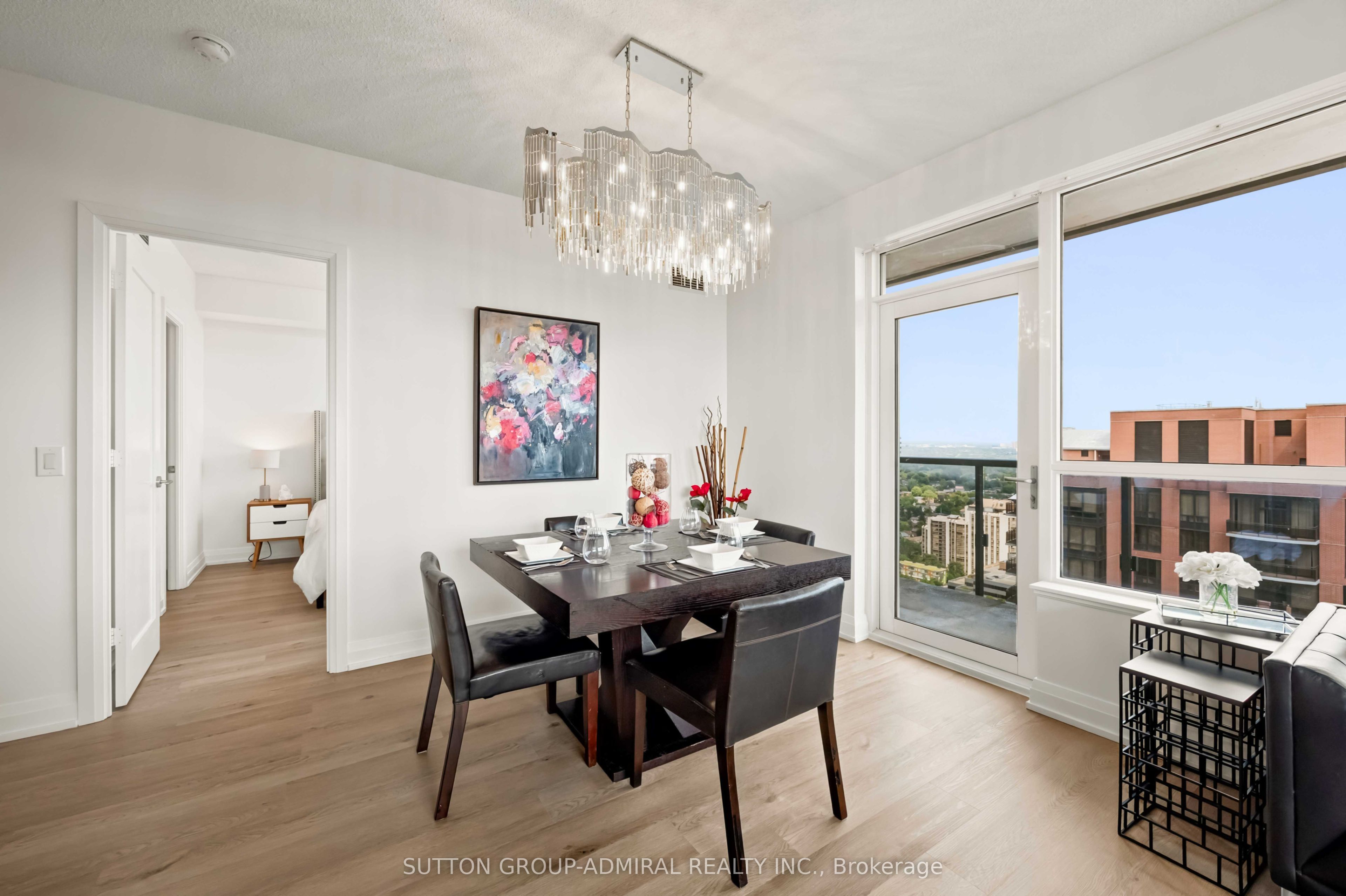 5 Sheppard Avenue E 2825 Property Photo 13