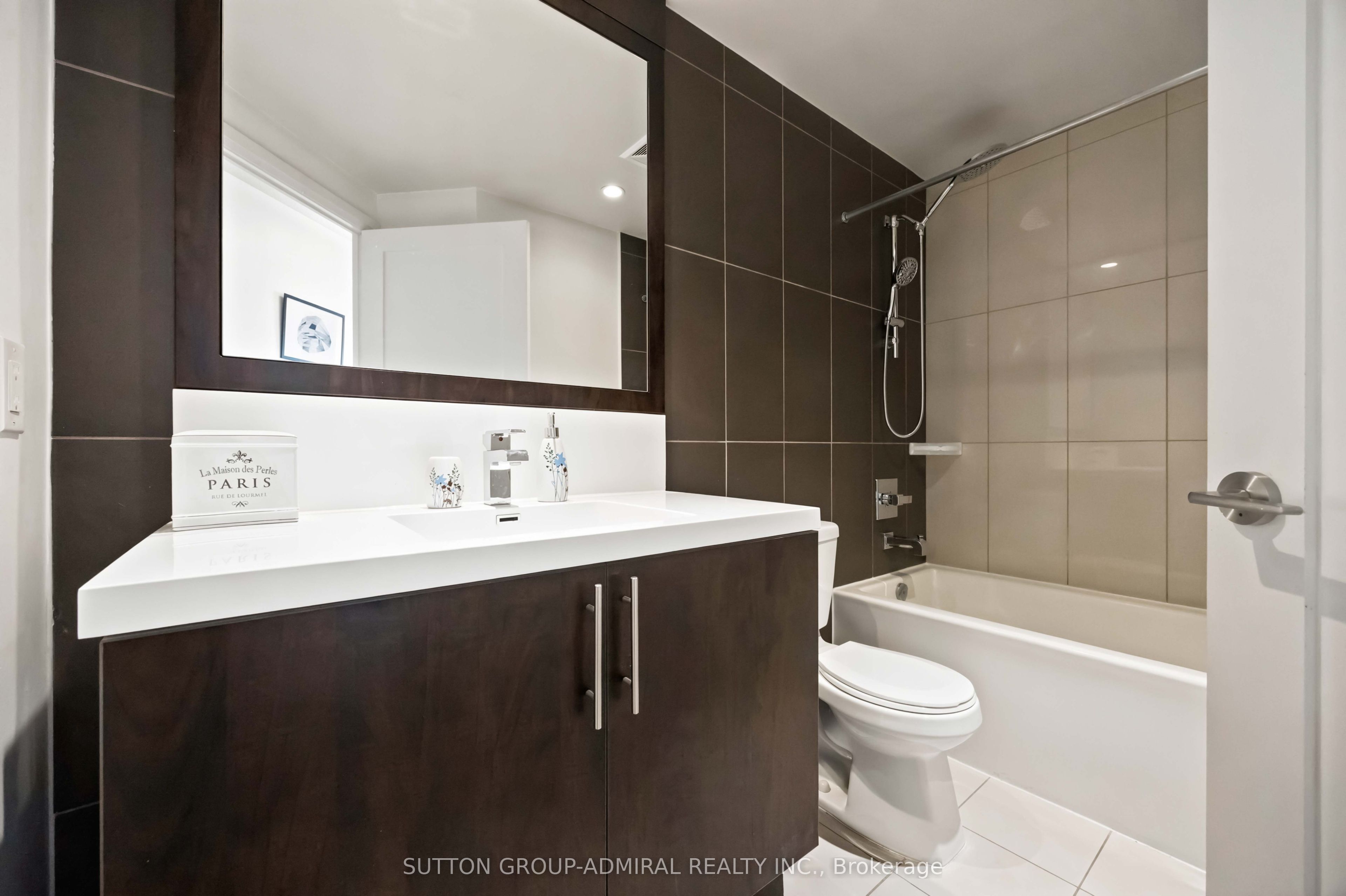 5 Sheppard Avenue E 2825 Property Photo 16