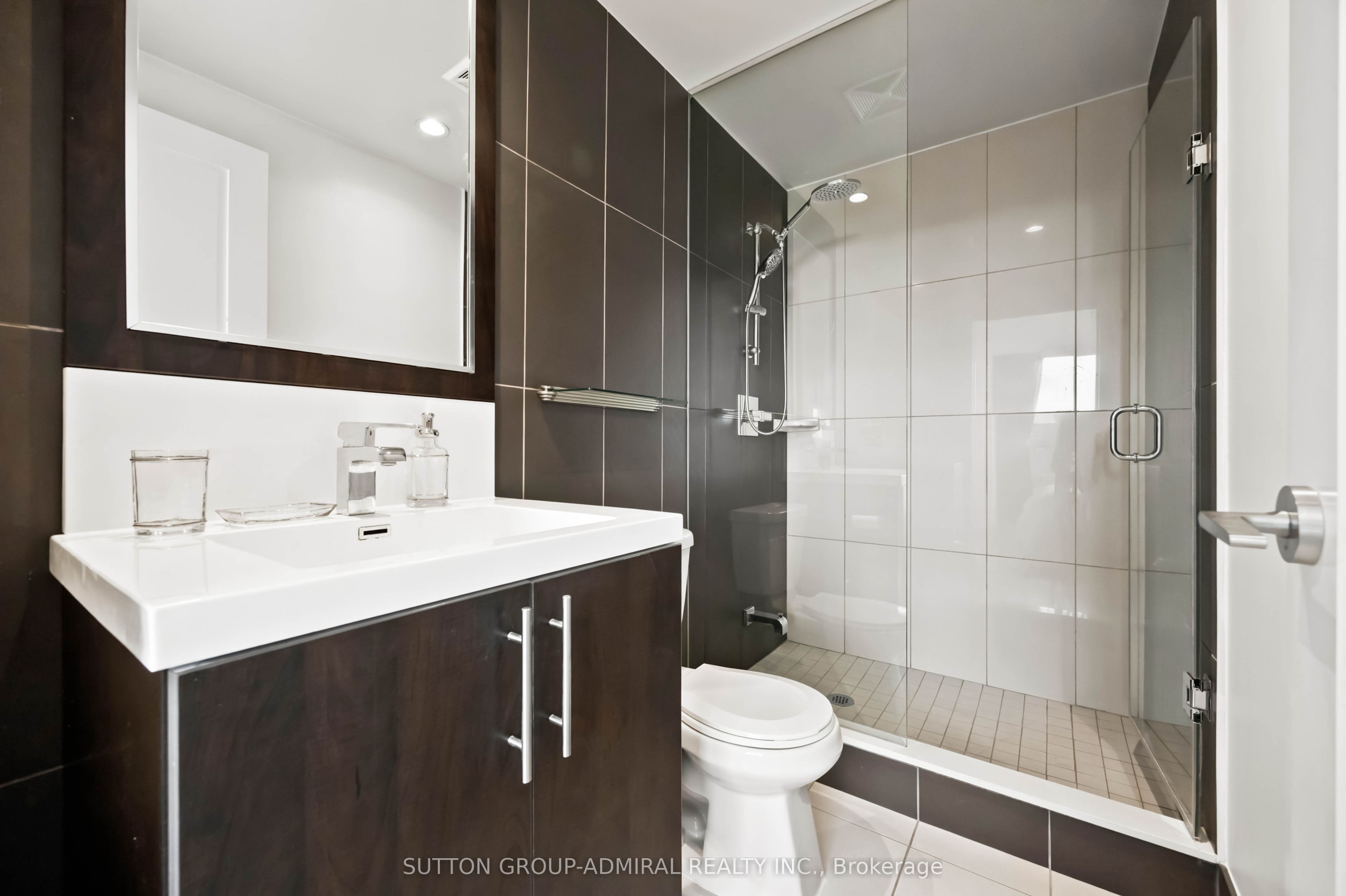 5 Sheppard Avenue E 2825 Property Photo 23