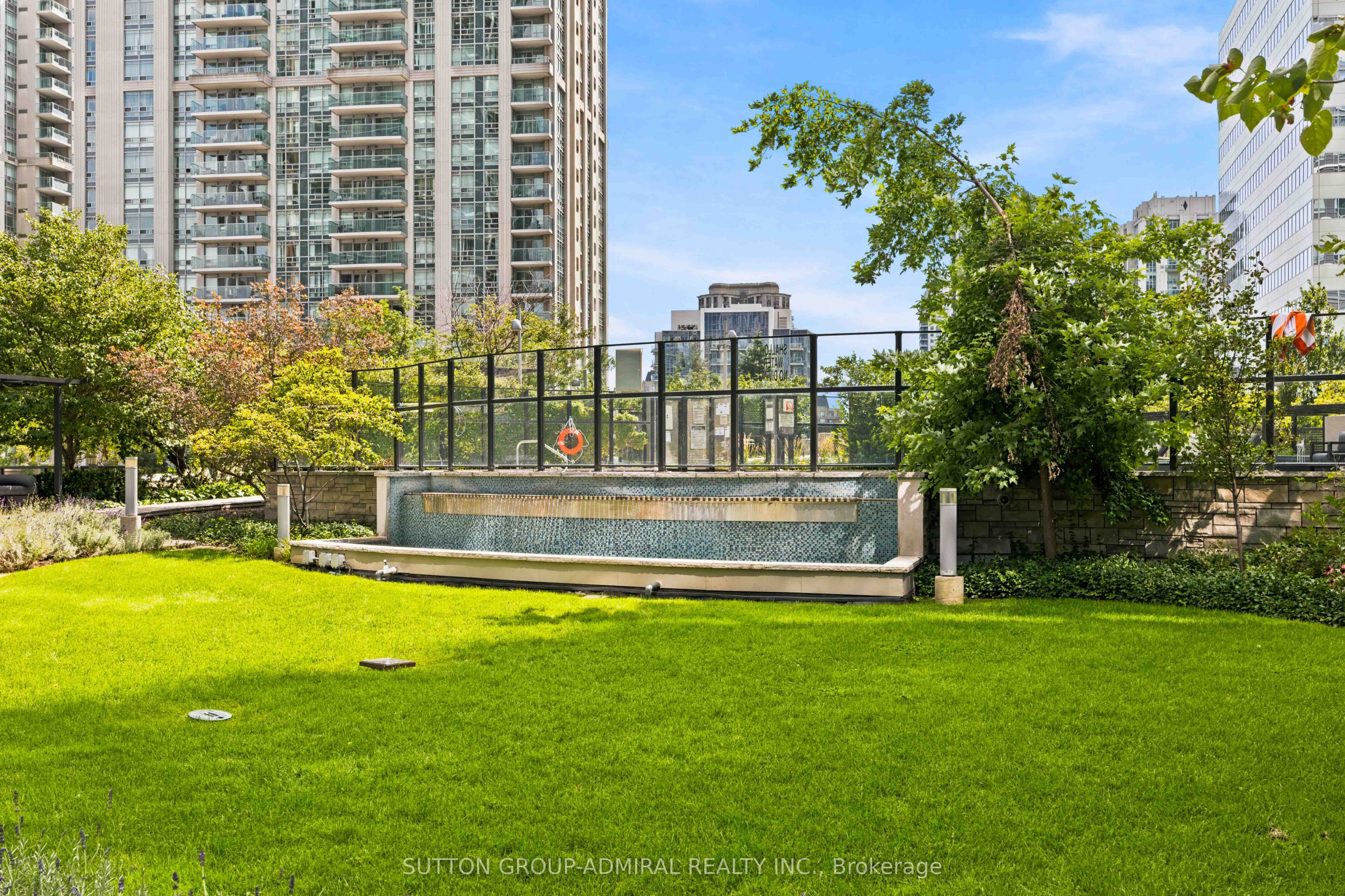 5 Sheppard Avenue E 2825 Property Photo 36