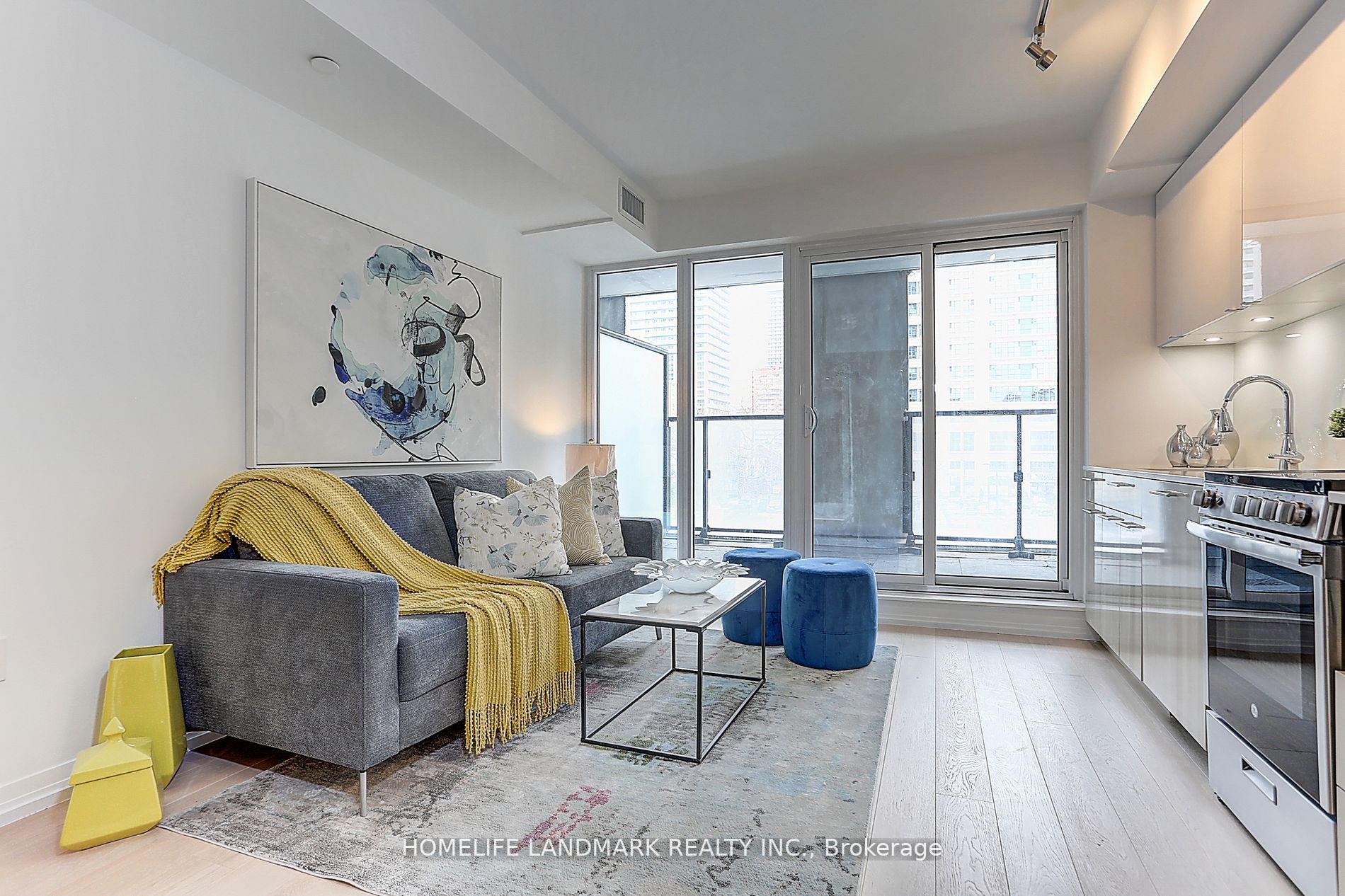 251 Jarvis Street 224 Property Photo 12